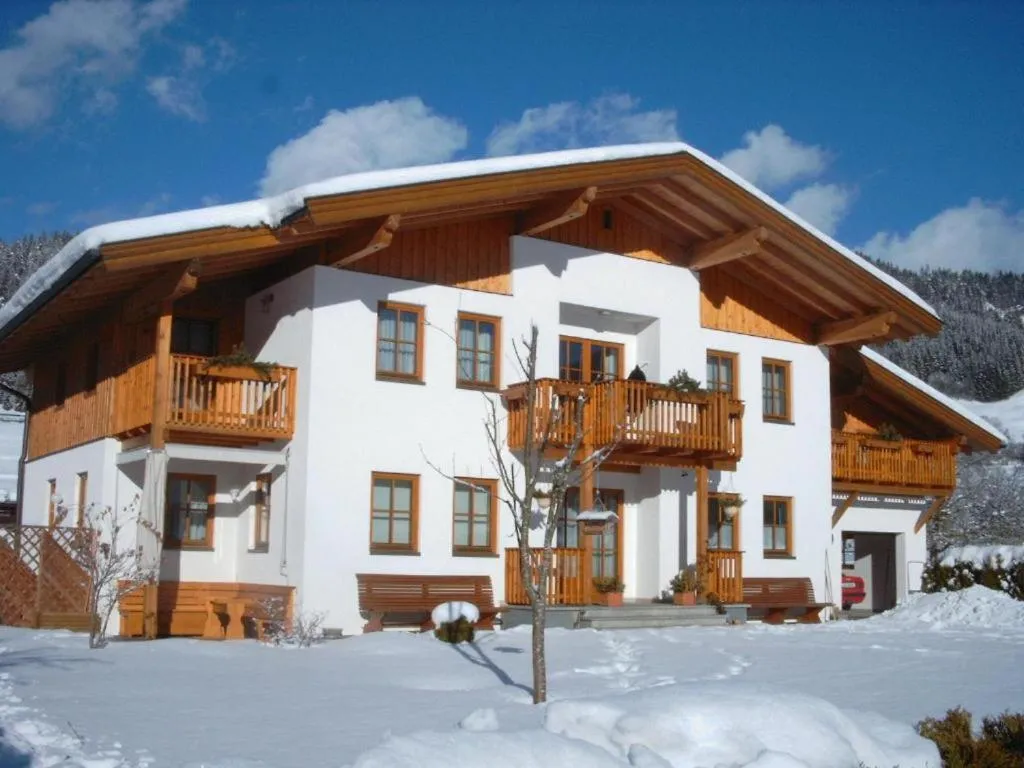 Property building in Apartment Maier