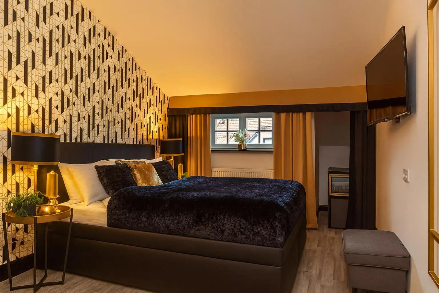 Bedroom, Bed in Golden Prague Rooms