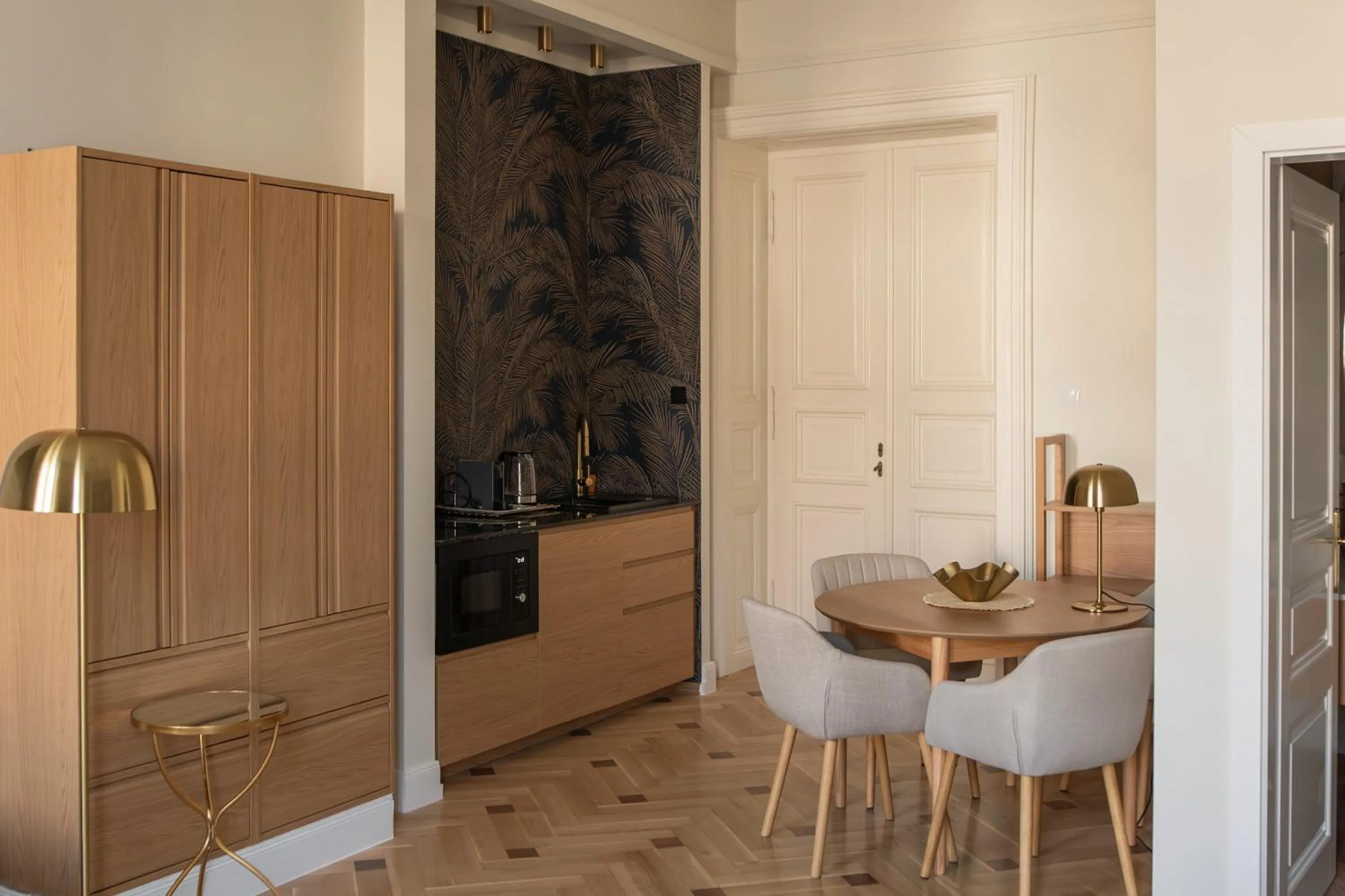 Kitchen or kitchenette in Harmonia Palace - Luxury Apartments