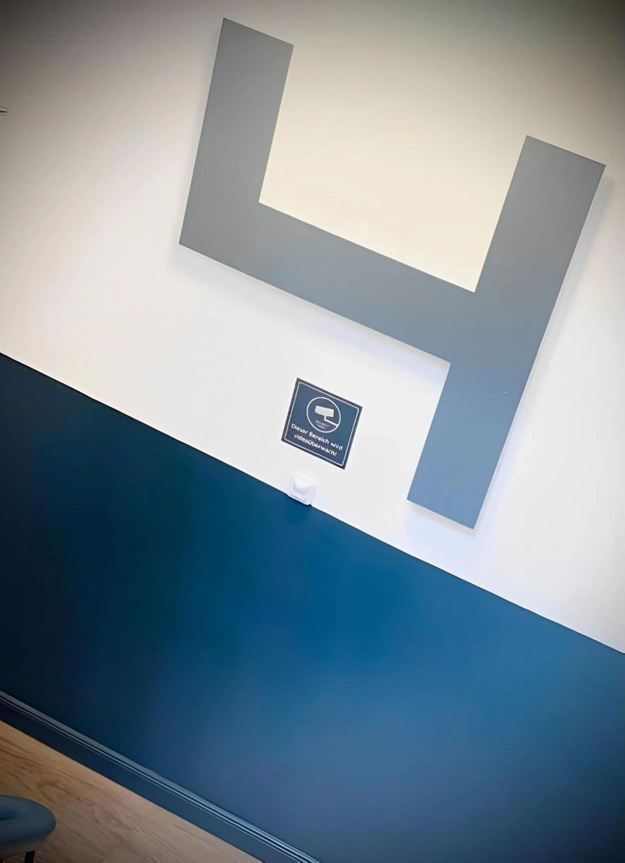 Decorative detail in Check-in Hamburg