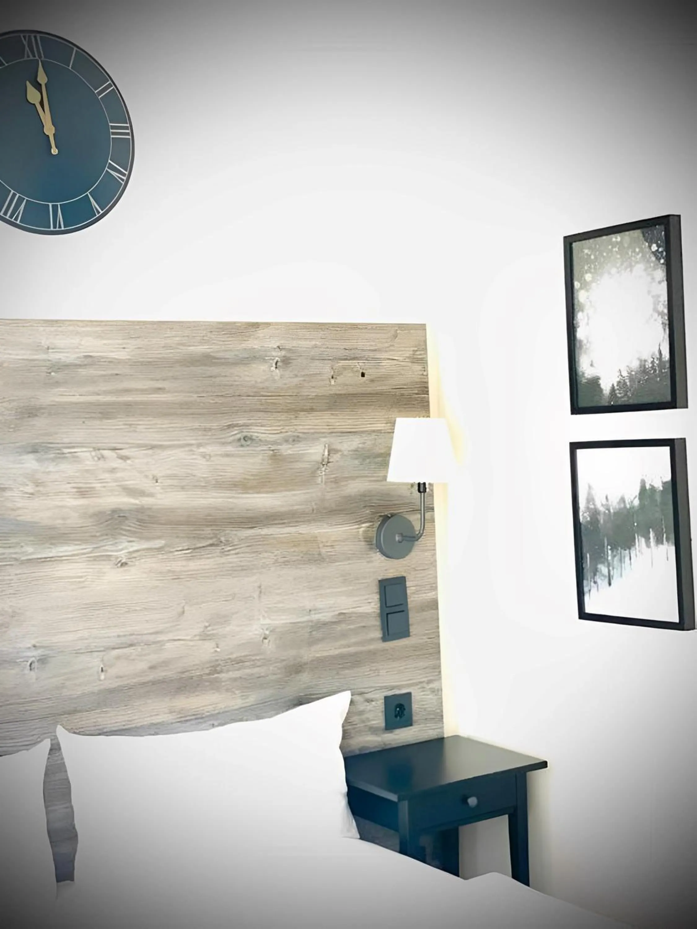 Staff in Check-in Hamburg