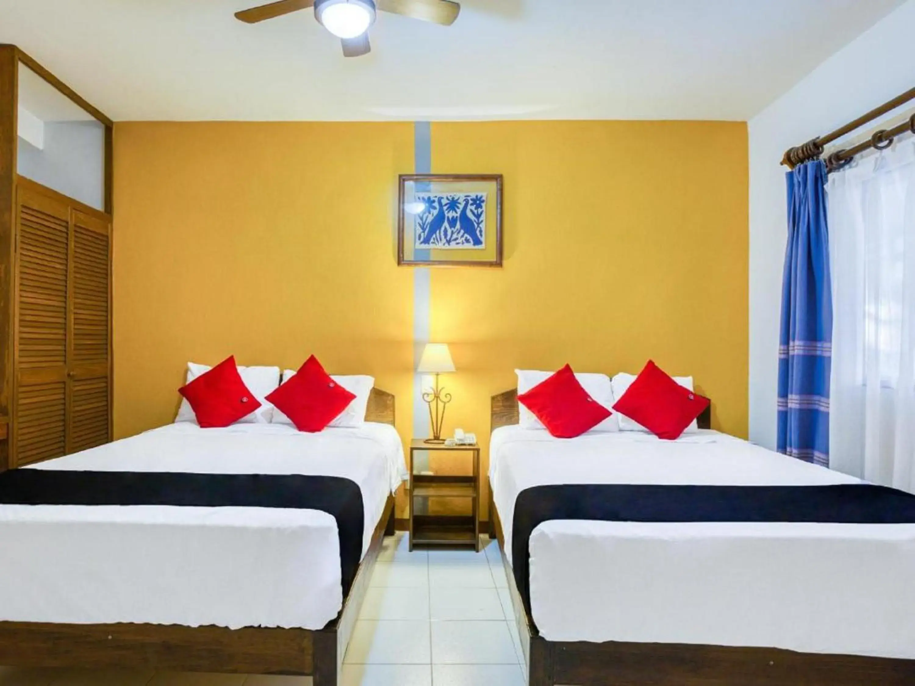 Bedroom, Bed in Capital O Parador Crespo Hotel, Oaxaca Bedroom, Bed in Capital O Parador Crespo Hotel, Oaxaca