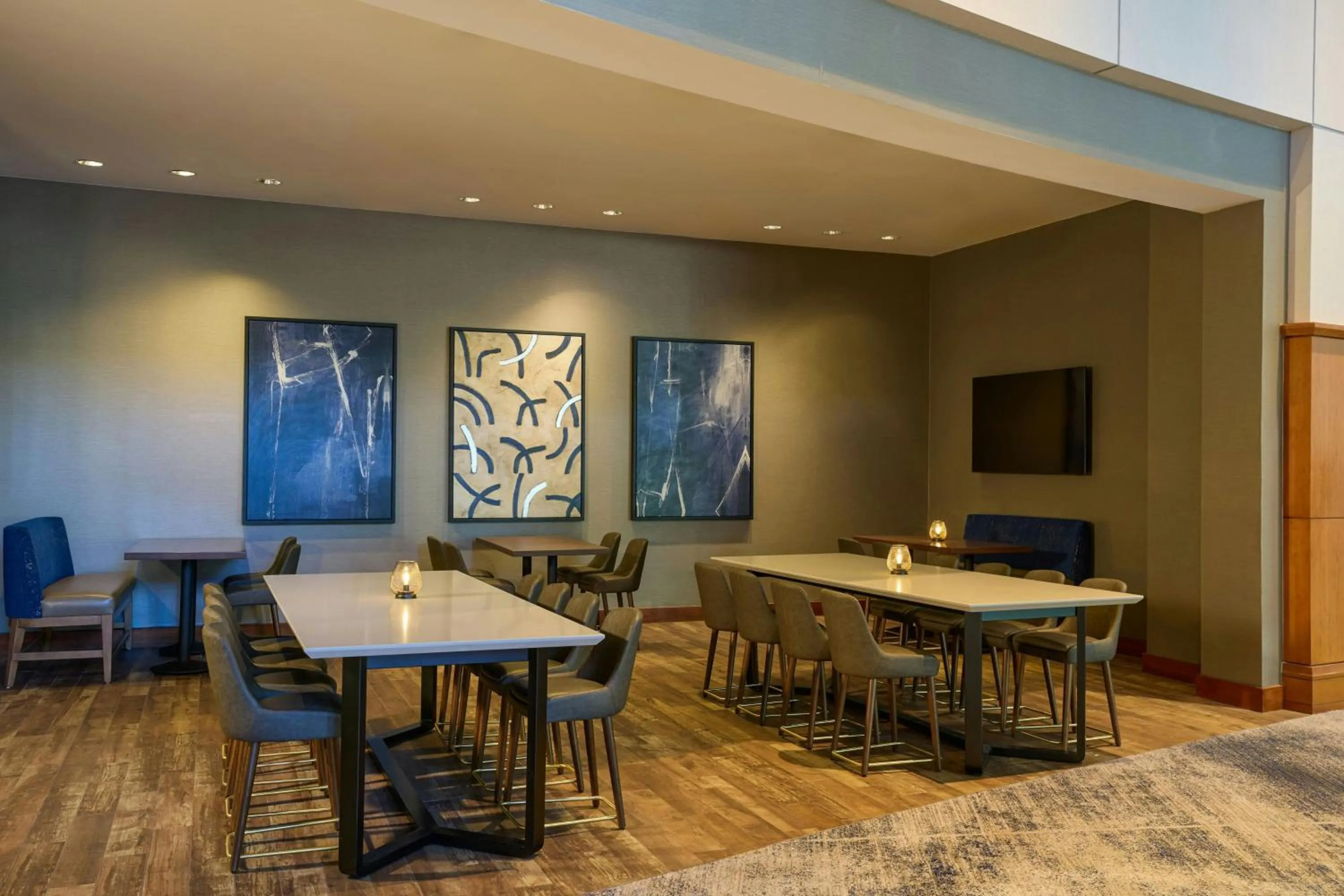 Meeting/conference room in The Woodlands Waterway Marriott Hotel and Convention Center