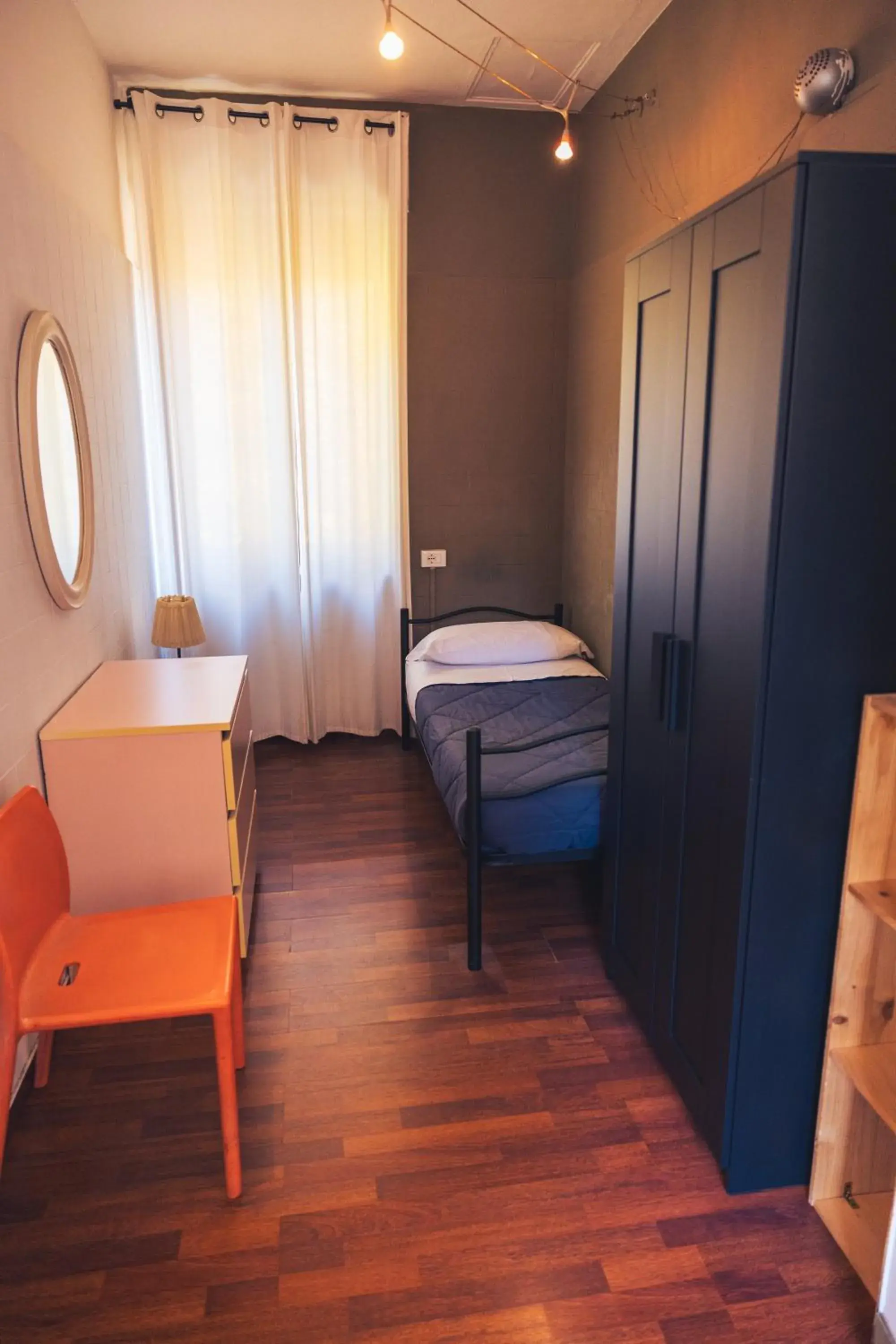 Single Room with Shared Bathroom in OstellOlinda Single Room with Shared Bathroom in OstellOlinda