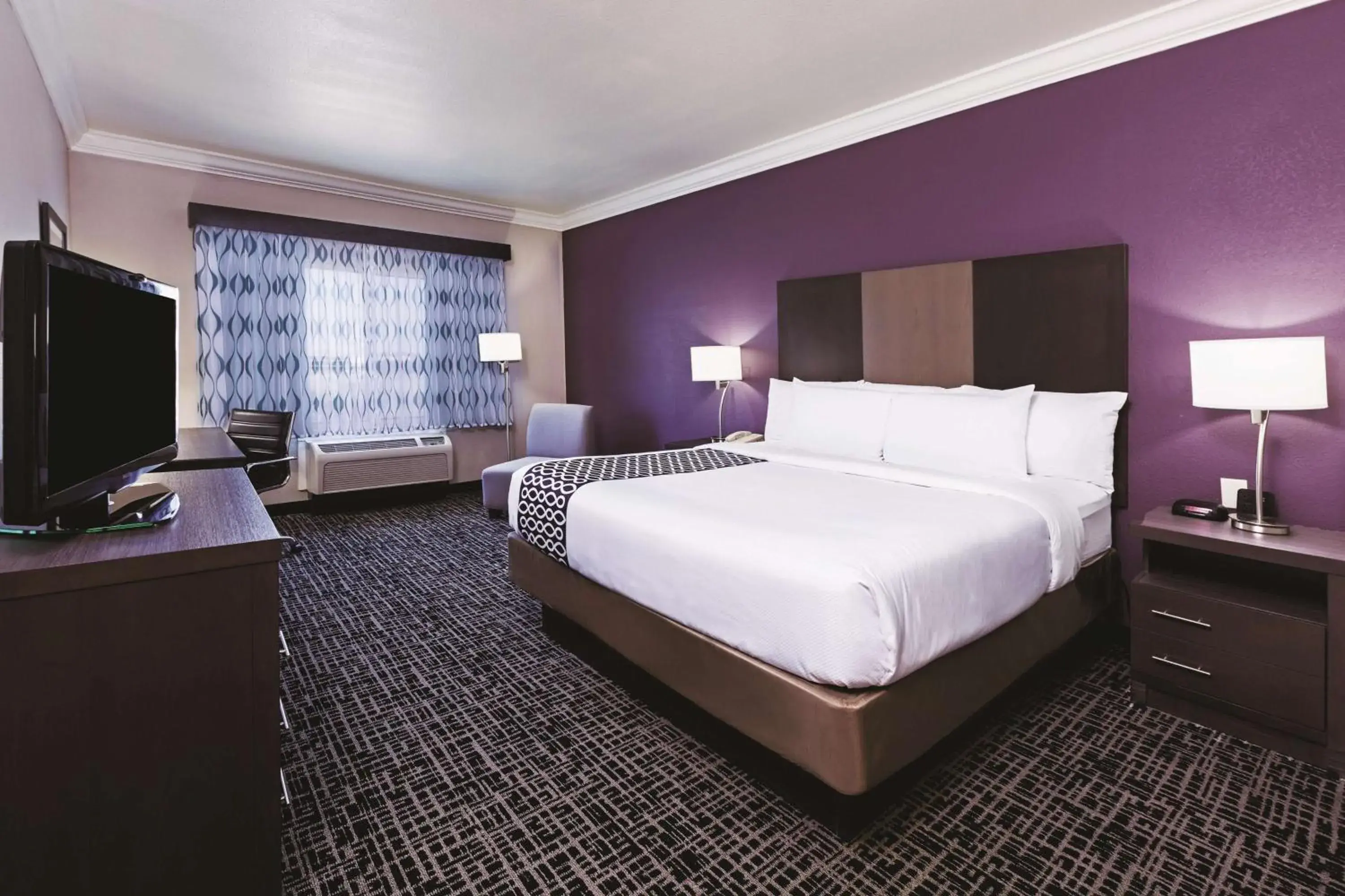 King Room - Non-Smoking in La Quinta by Wyndham Corpus Christi-N Padre Isl. King Room - Non-Smoking in La Quinta by Wyndham Corpus Christi-N Padre Isl.