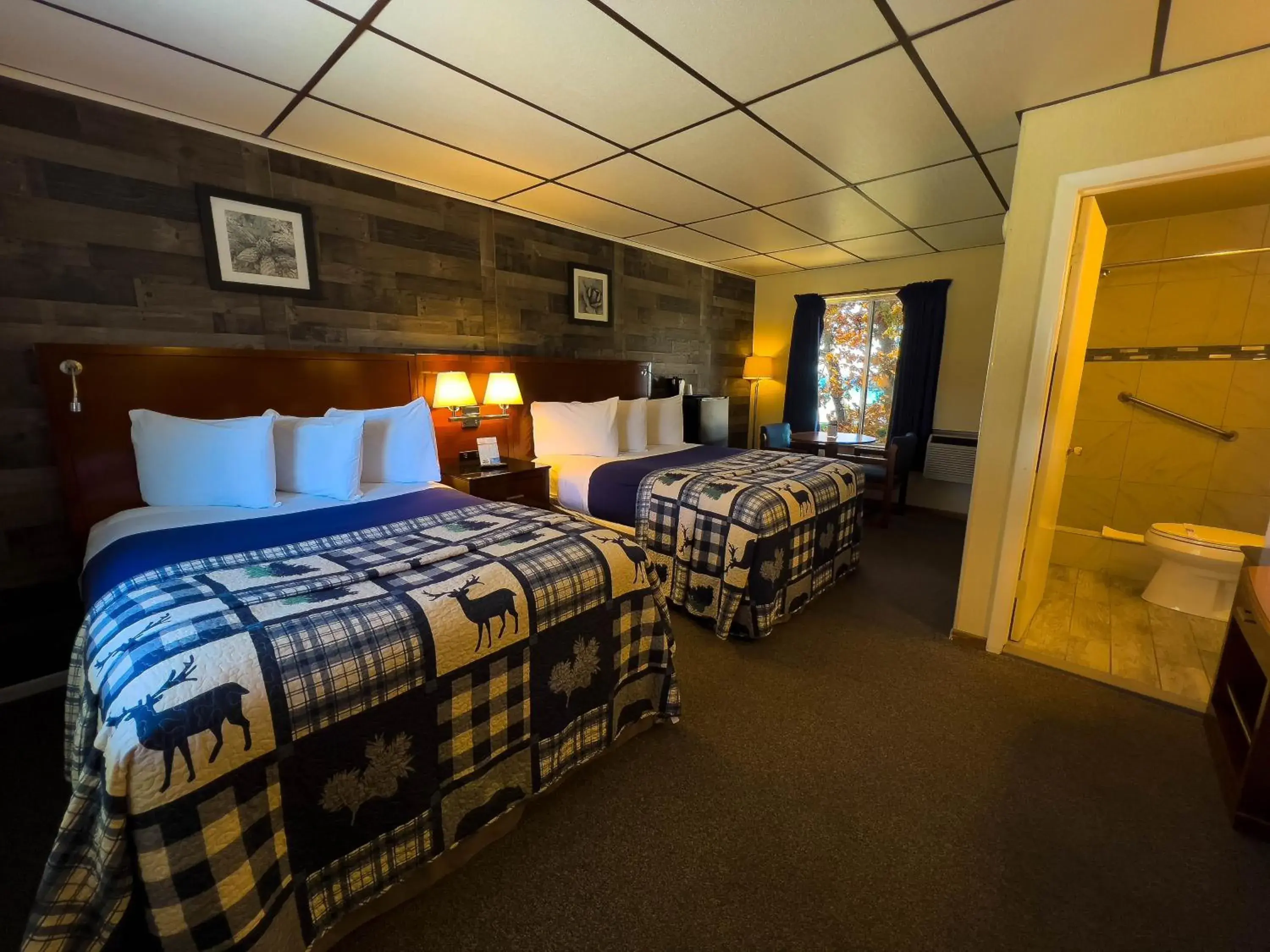 Superior Double Room in Riviera Motel Superior Double Room in Riviera Motel
