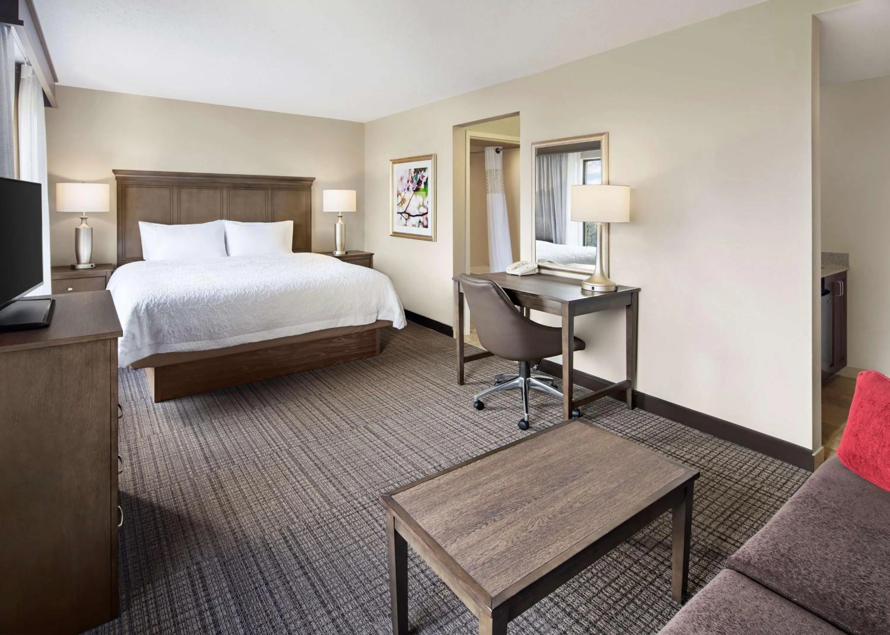 Bedroom, Bed in Hampton Inn & Suites Alexandria Old Town Area South