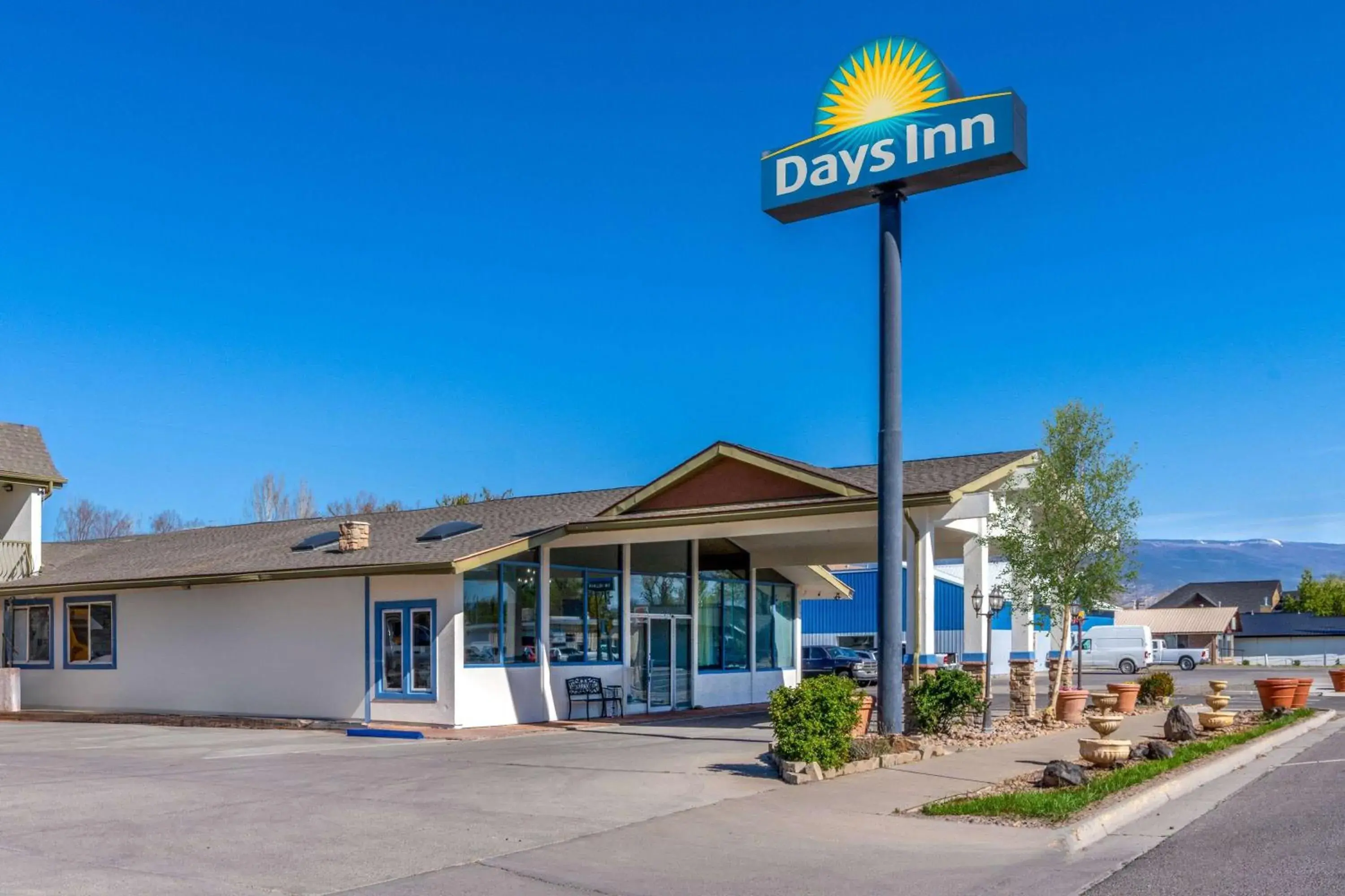 Property building in Days Inn by Wyndham Delta CO Property building in Days Inn by Wyndham Delta CO