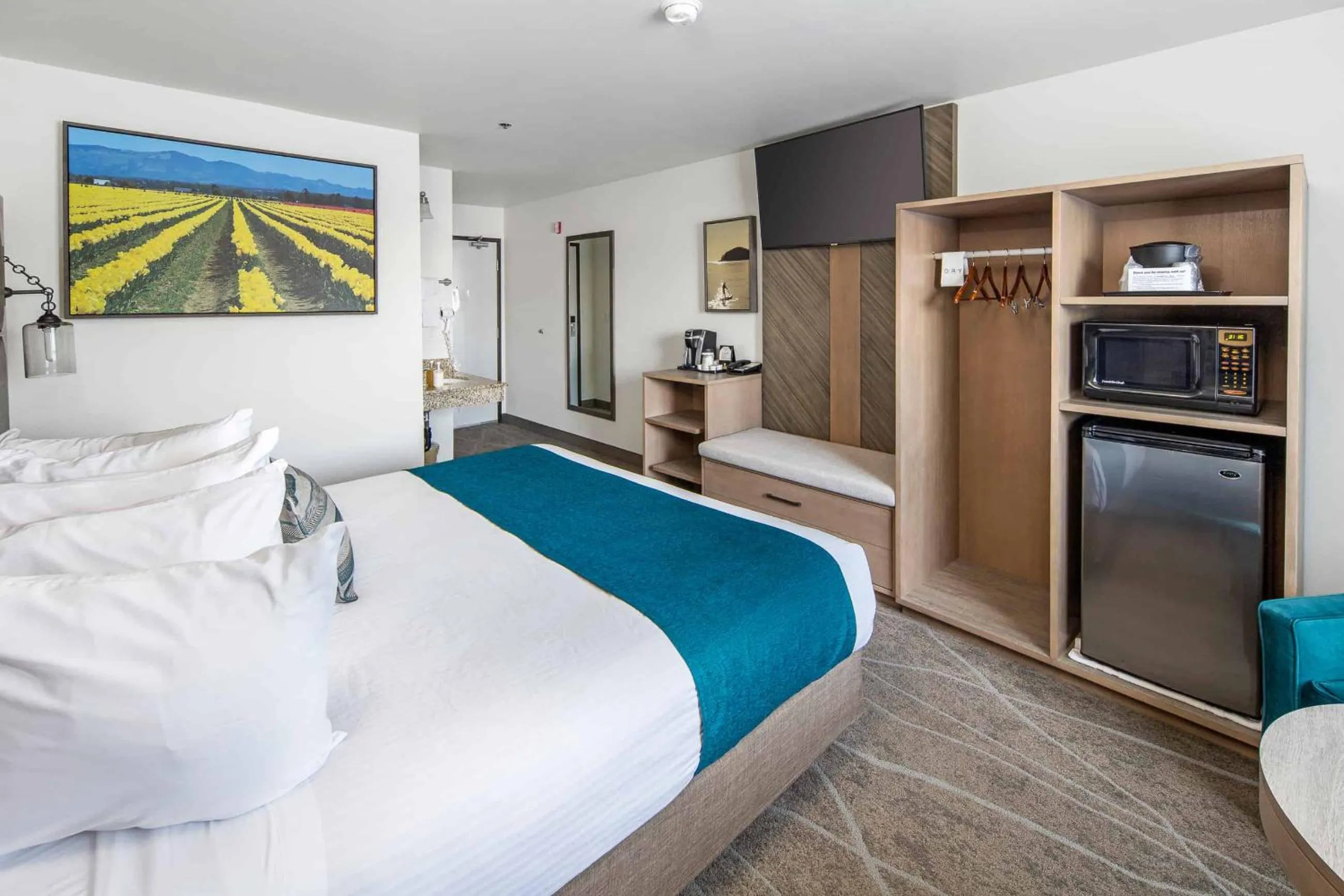 Bed in The Marina Inn