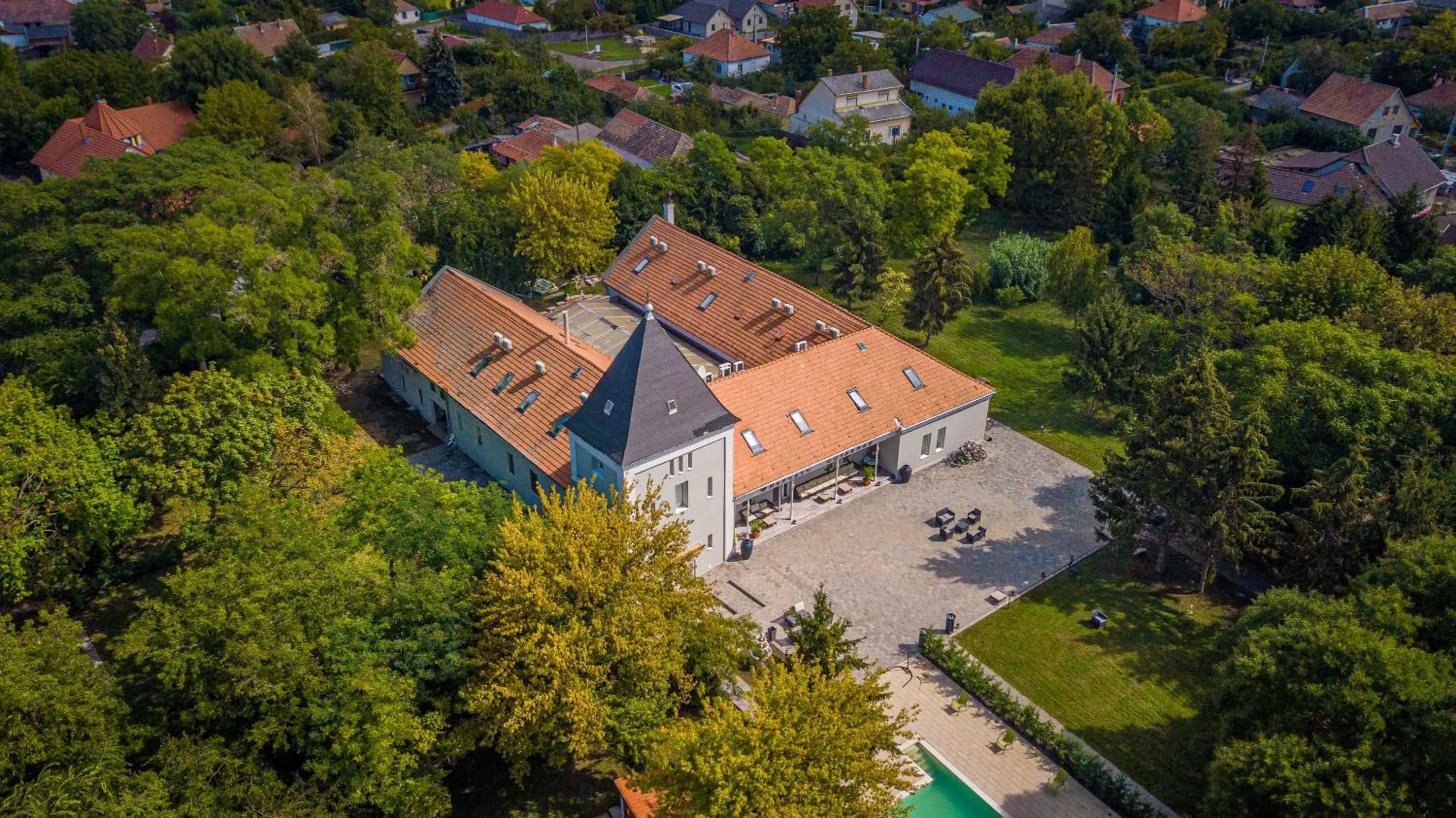 Herczeg Udvarház Poroszló