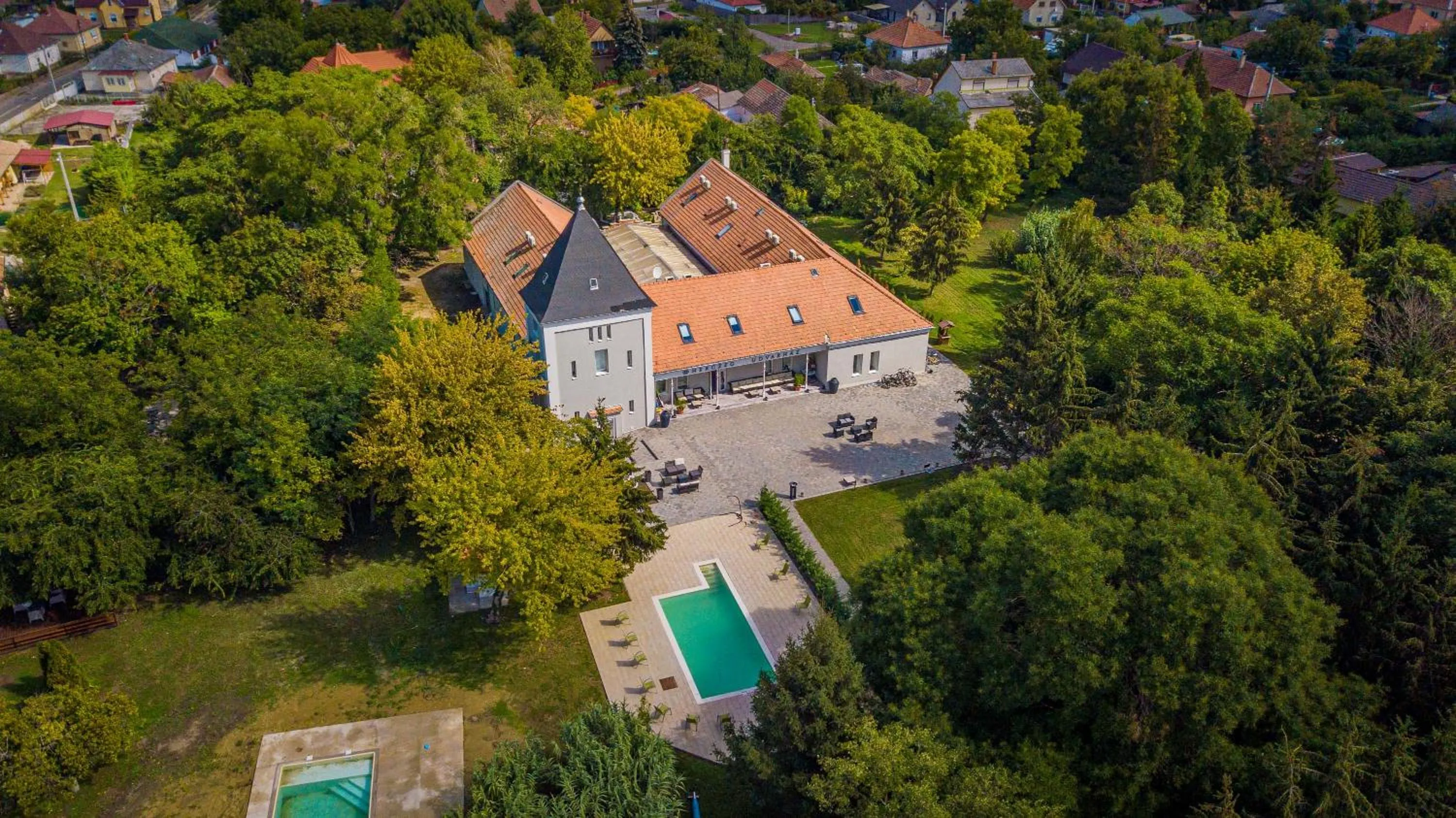 Herczeg Udvarház Poroszló