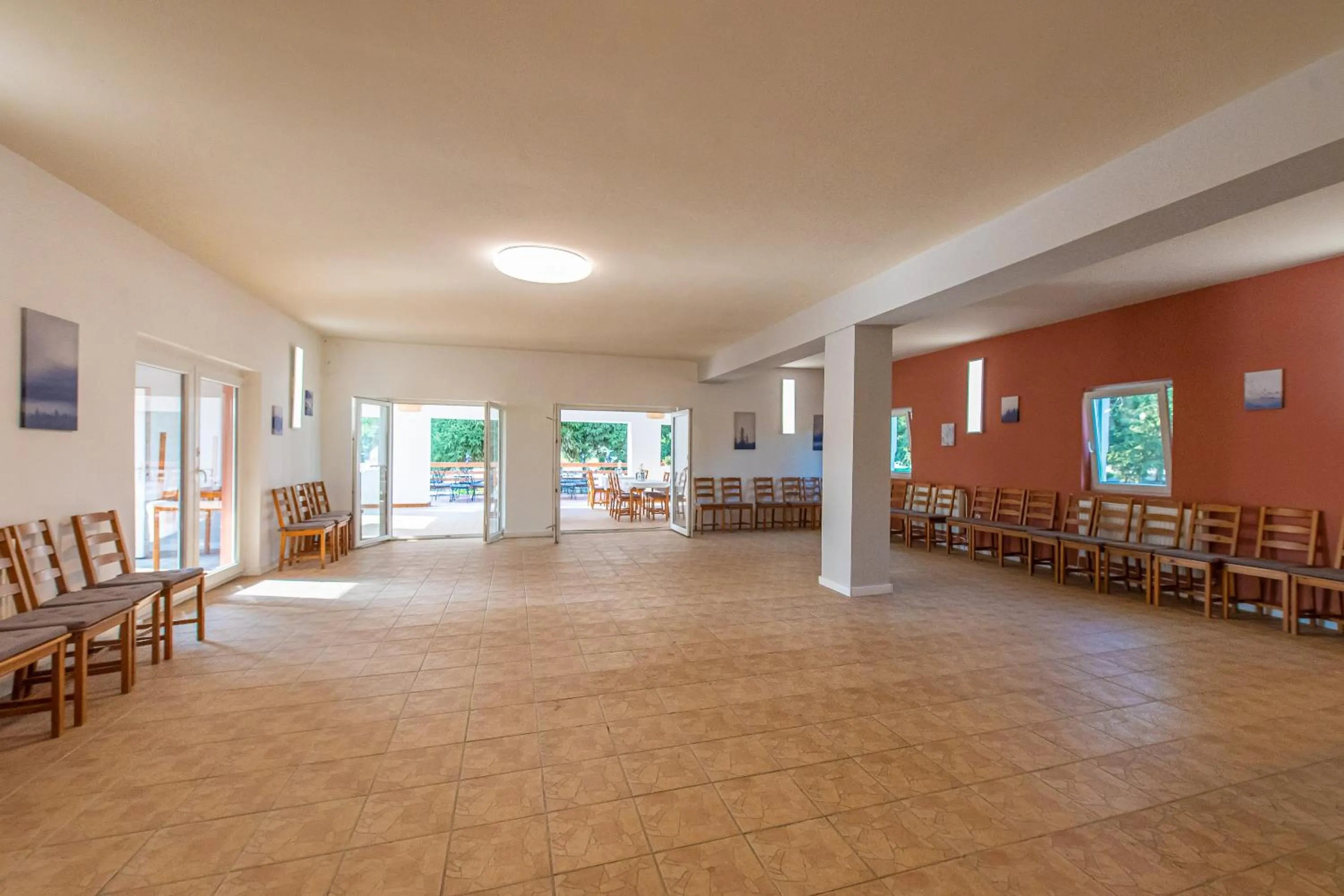 Lounge or bar in Herczeg Udvarház Poroszló