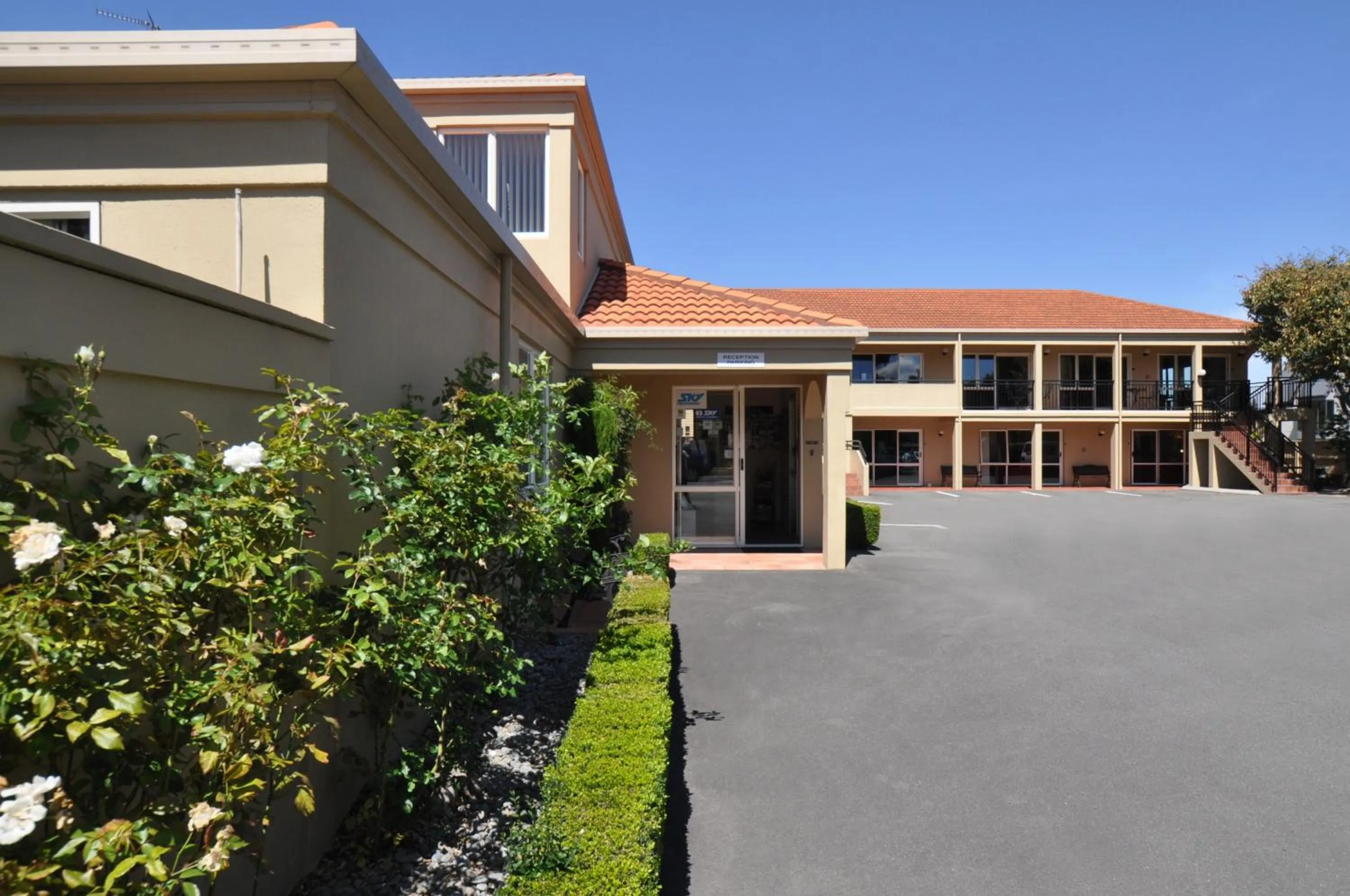 Facade/entrance in Lugano Motor Lodge