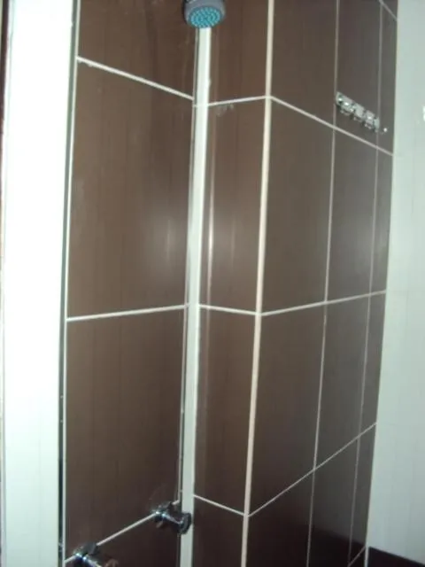 Bathroom in OYO 728 Tai Pan Hotel