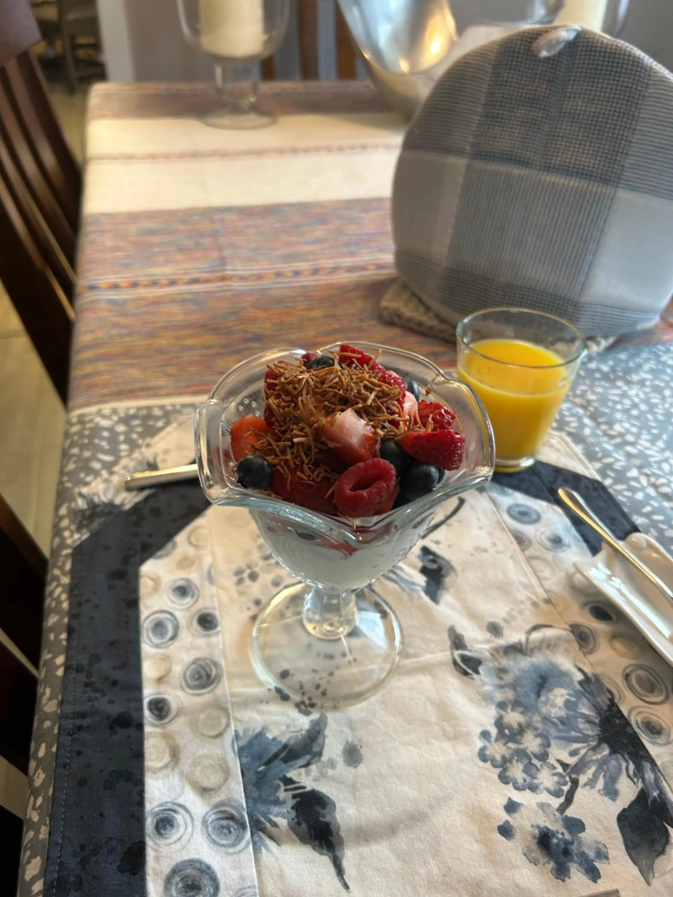 Breakfast in Berkie’s Bed & Breakfast