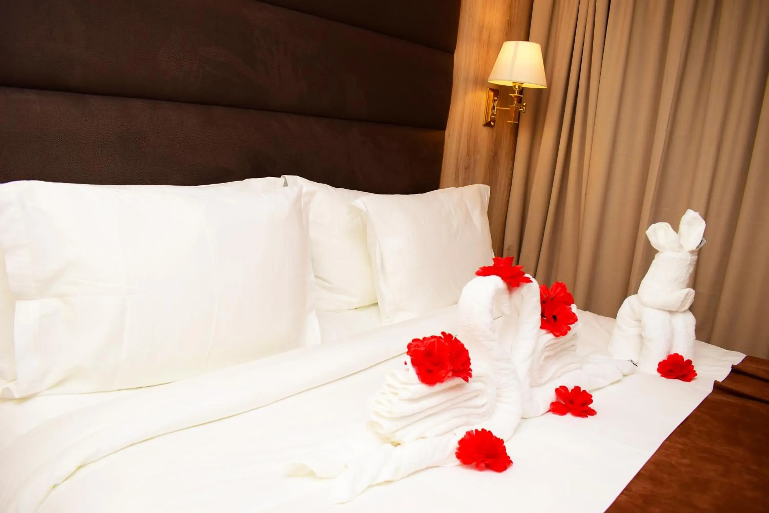 Bed in Monty Suites & Golf Bed in Monty Suites & Golf