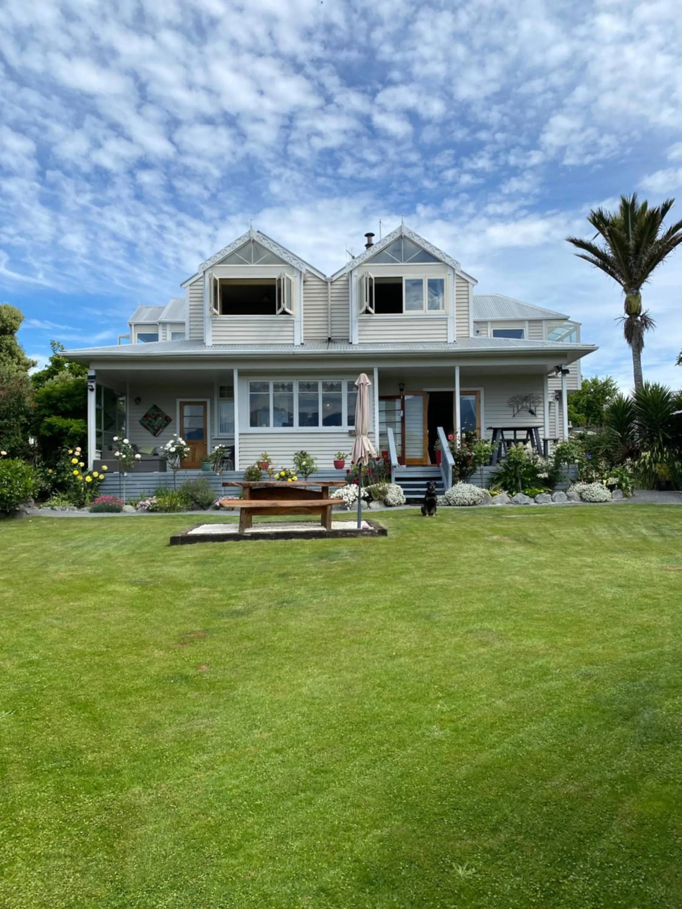 Garden in Nikau Lodge