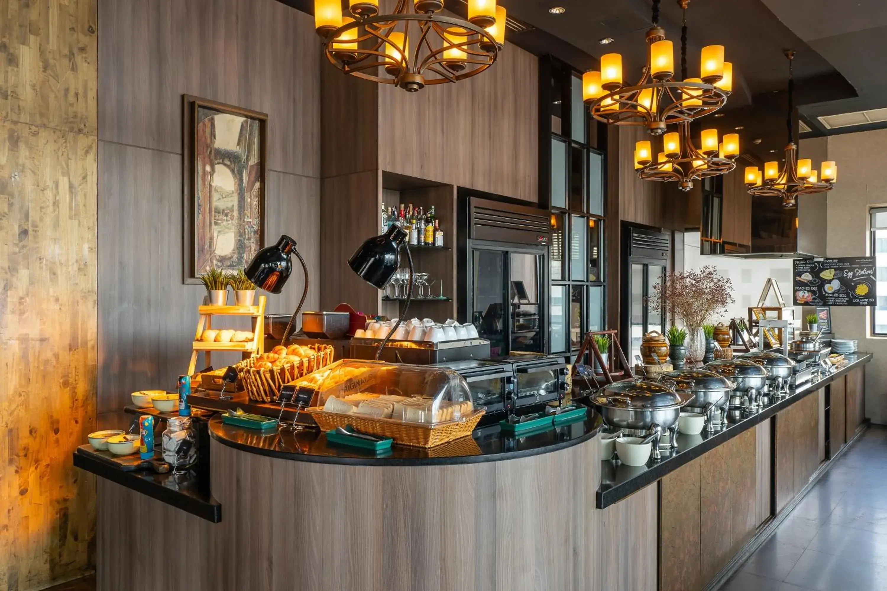 Restaurant/places to eat in The Continent Hotel Sukhumvit - Asok BTS Bangkok Restaurant/places to eat in The Continent Hotel Sukhumvit - Asok BTS Bangkok