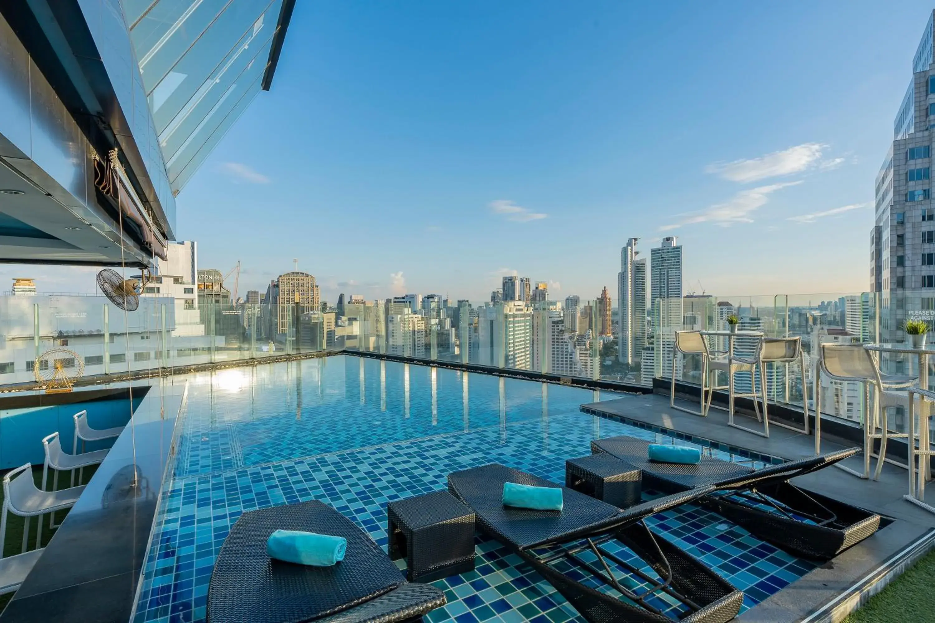 Swimming pool in The Continent Hotel Sukhumvit - Asok BTS Bangkok Swimming pool in The Continent Hotel Sukhumvit - Asok BTS Bangkok