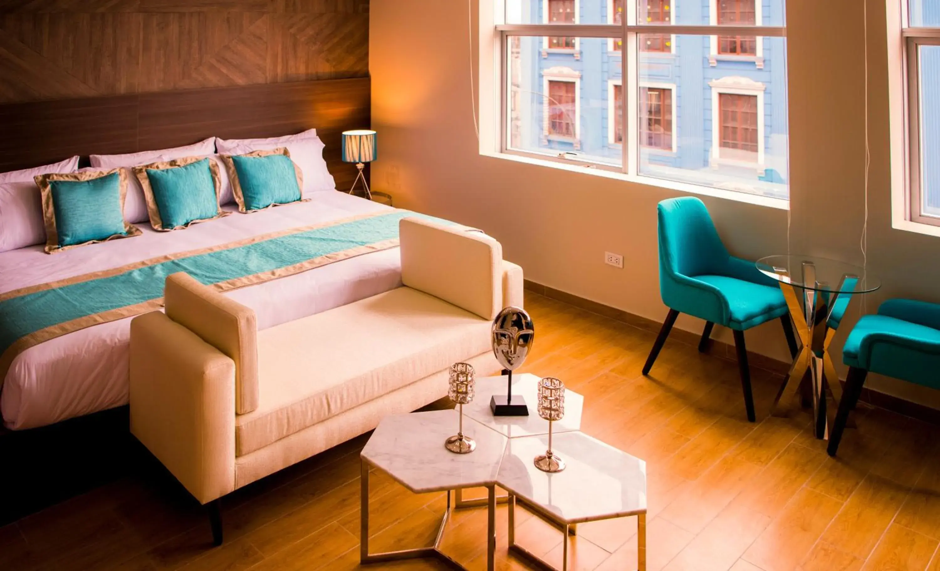 Deluxe Suite with Jacuzzi in Hotel Diamond Lima Deluxe Suite with Jacuzzi in Hotel Diamond Lima