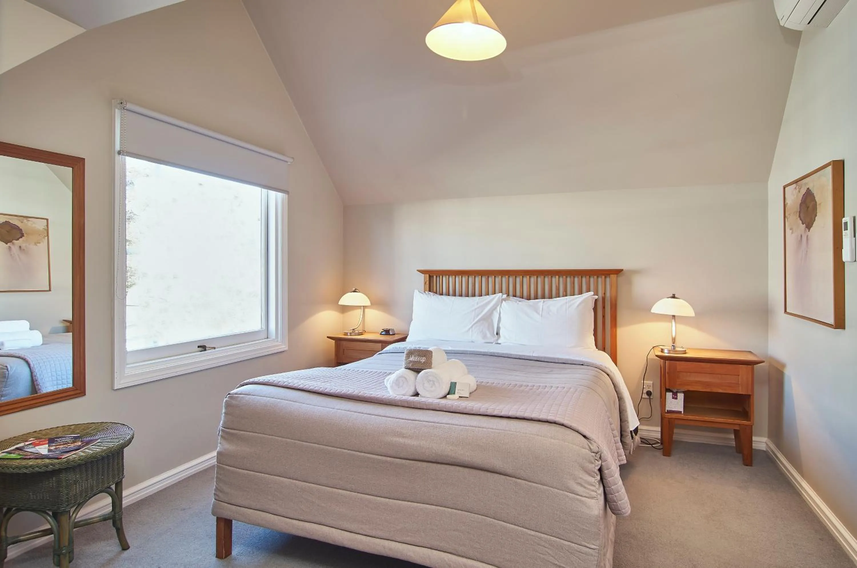 Photo of the whole room, Bed in Orari Boutique Hotel