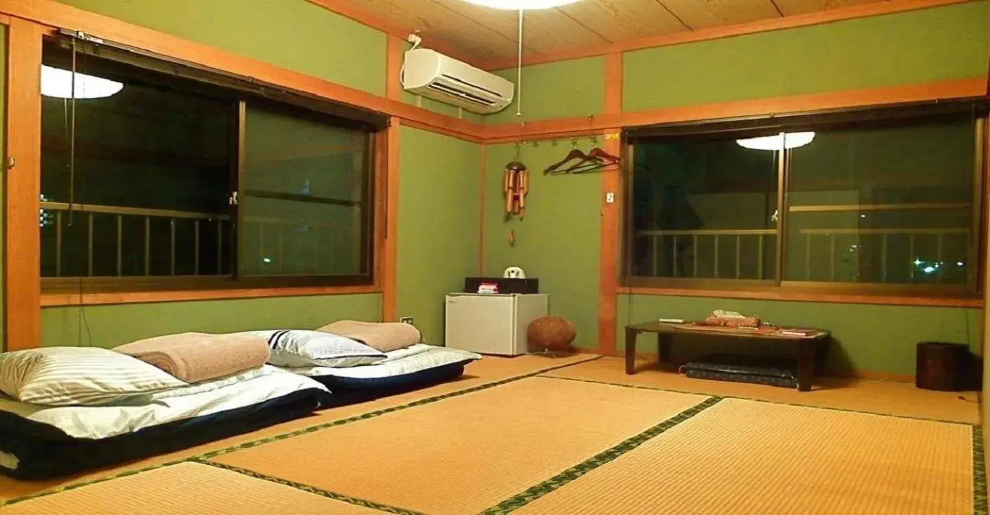 Private Twin Room - Aoshima Guesthouse Hooju - Vacation STAY 6392 Private Twin Room - Aoshima Guesthouse Hooju - Vacation STAY 6392