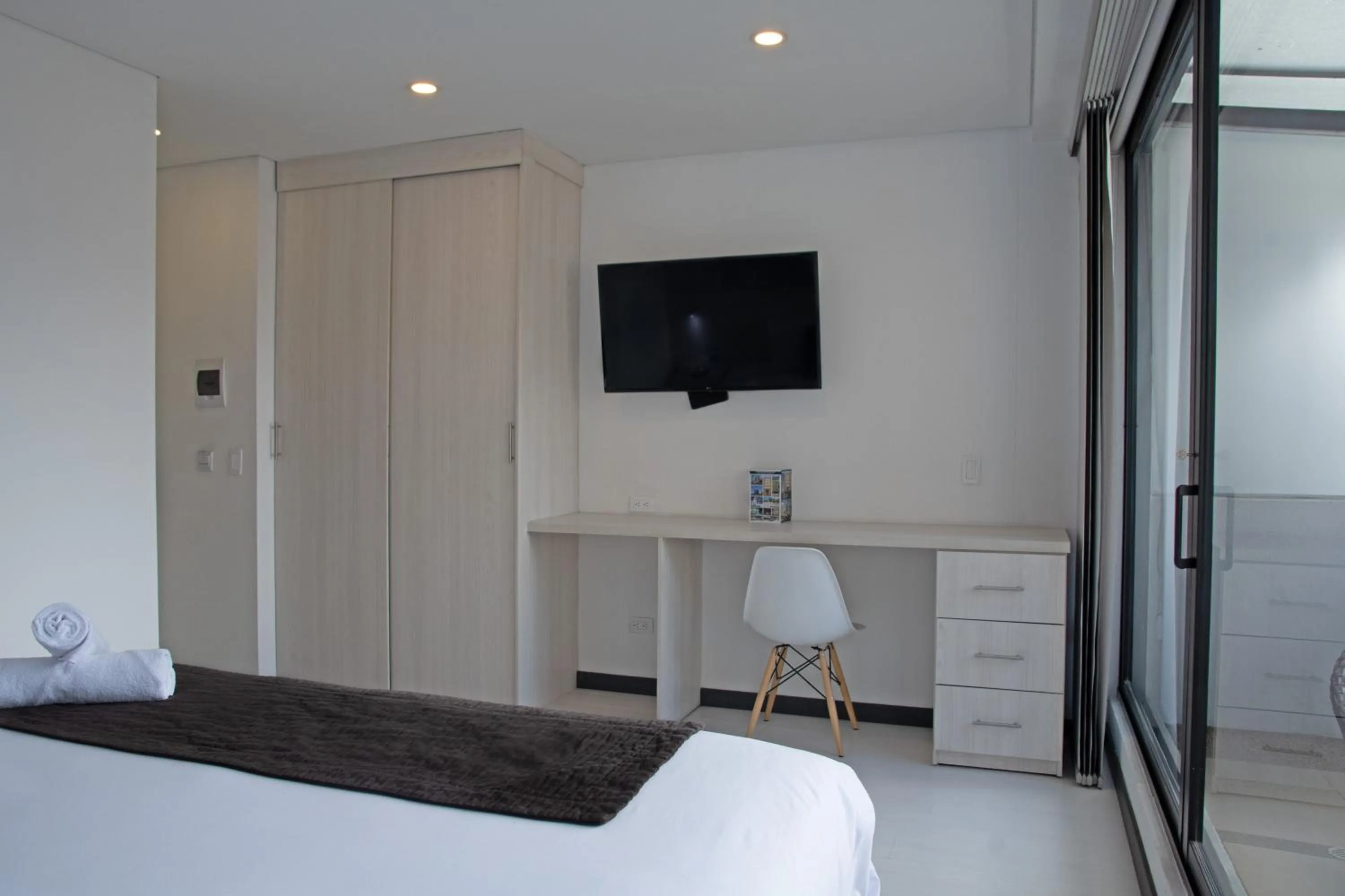 Bedroom, Bed in Hotel Regency Boutique La Feria