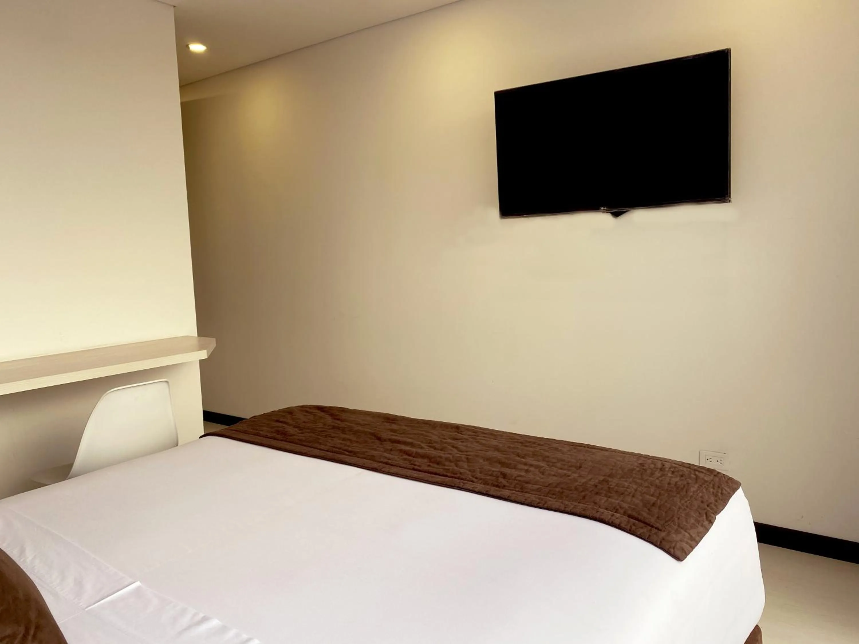 TV and multimedia, Bed in Hotel Regency Boutique La Feria
