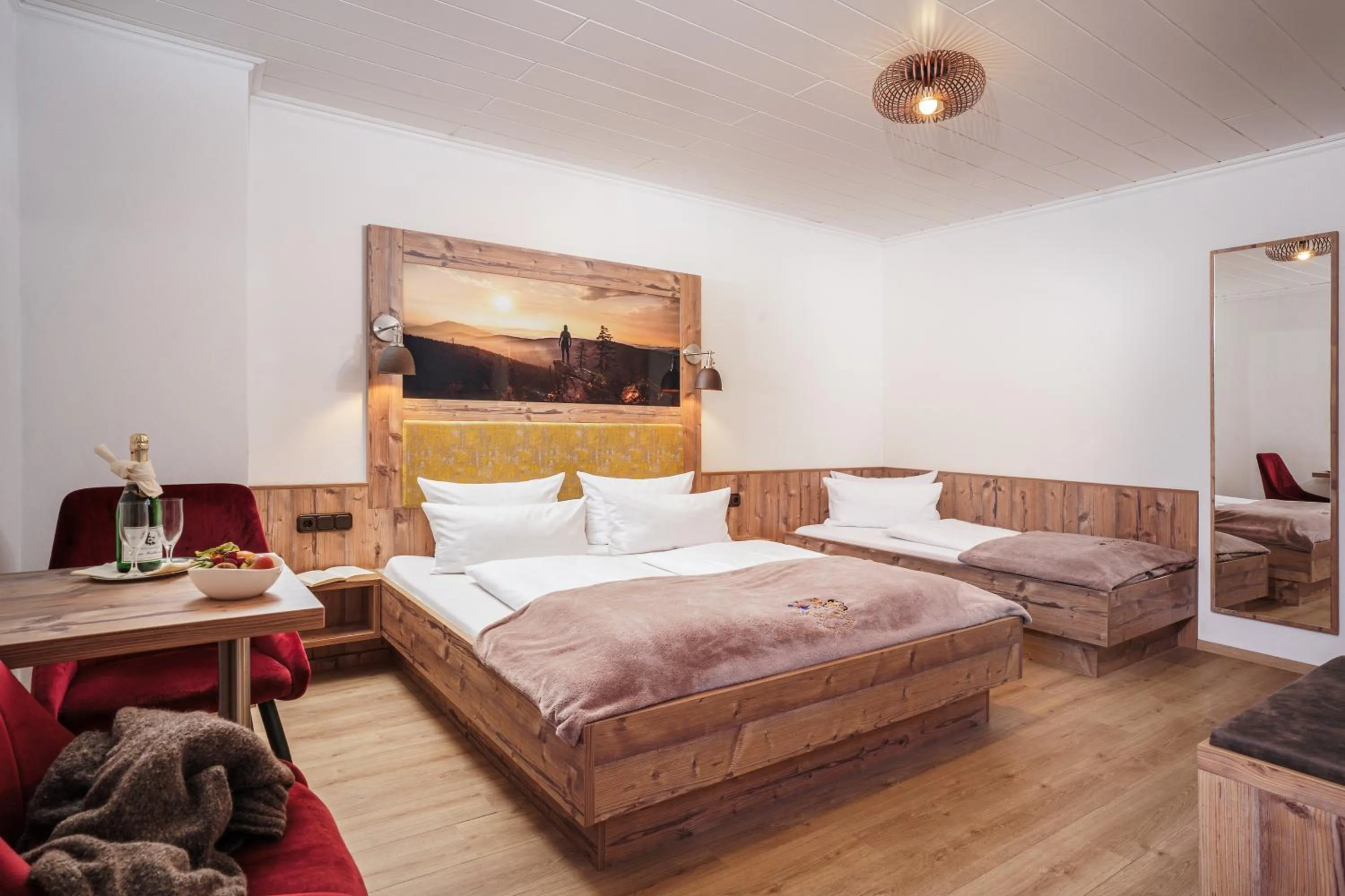 Photo of the whole room, Bed in Bayerische Gastwirtschaft Dimpfl-Stadl