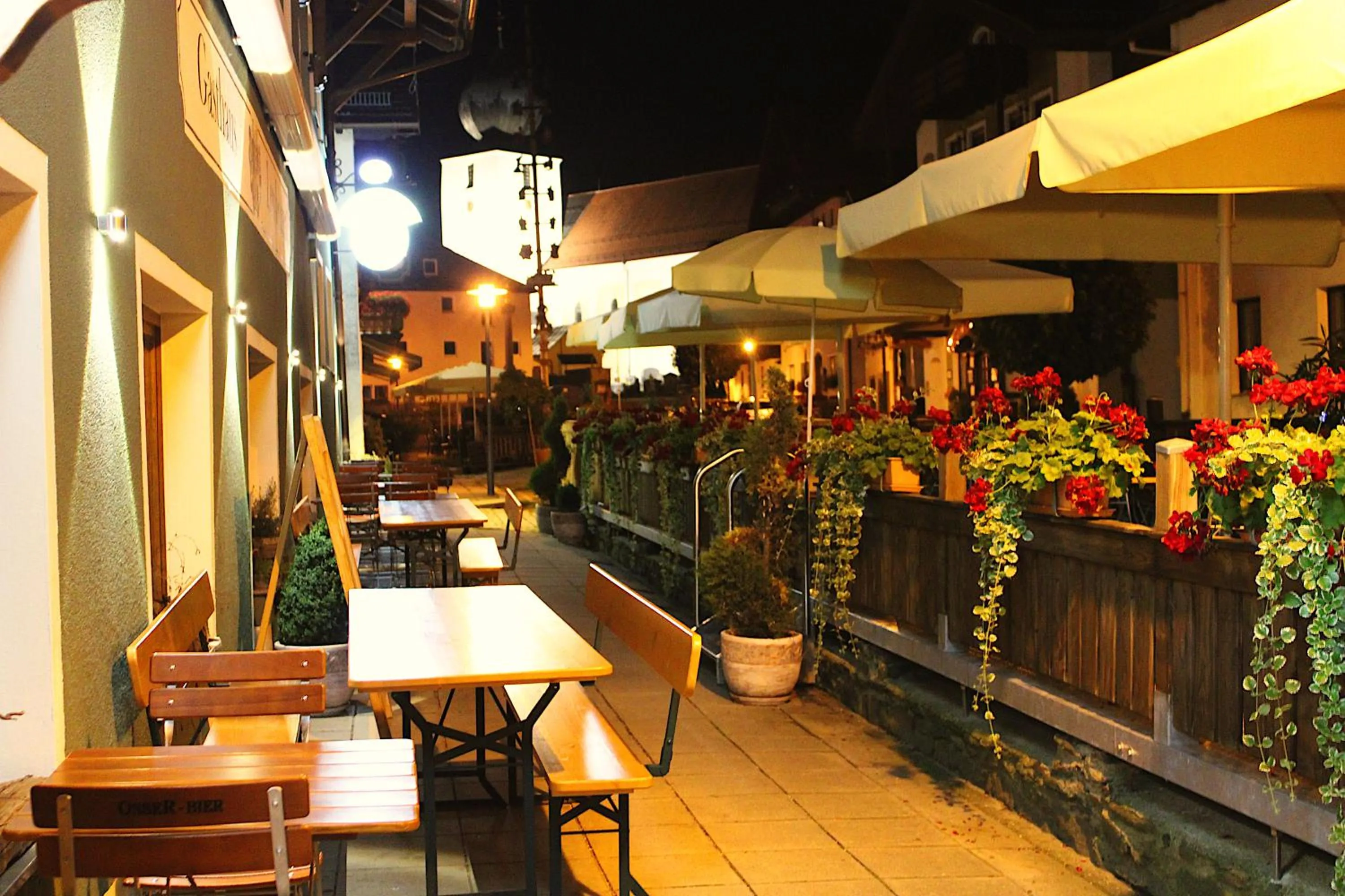 Restaurant/places to eat in Bayerische Gastwirtschaft Dimpfl-Stadl