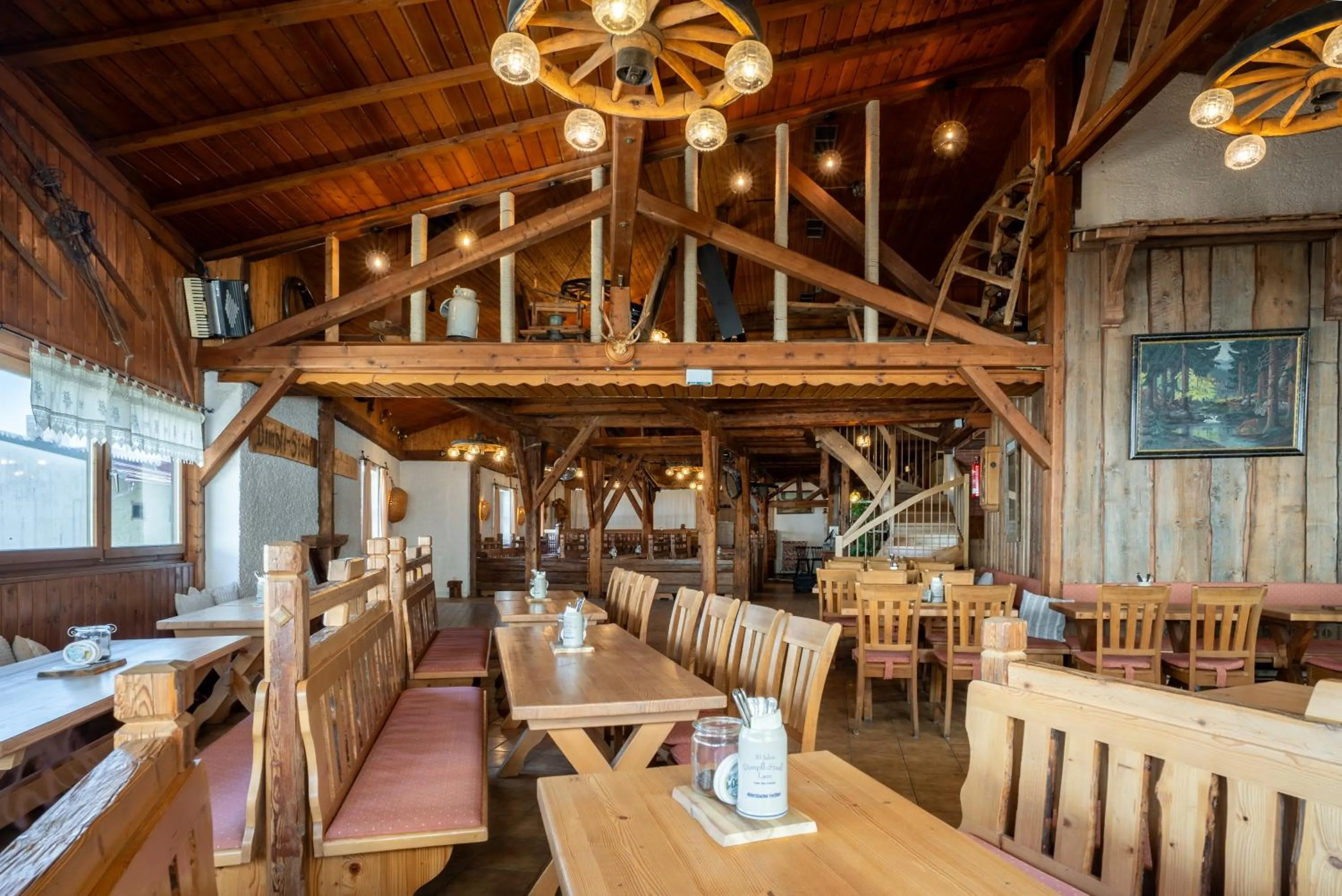 Restaurant/places to eat in Bayerische Gastwirtschaft Dimpfl-Stadl