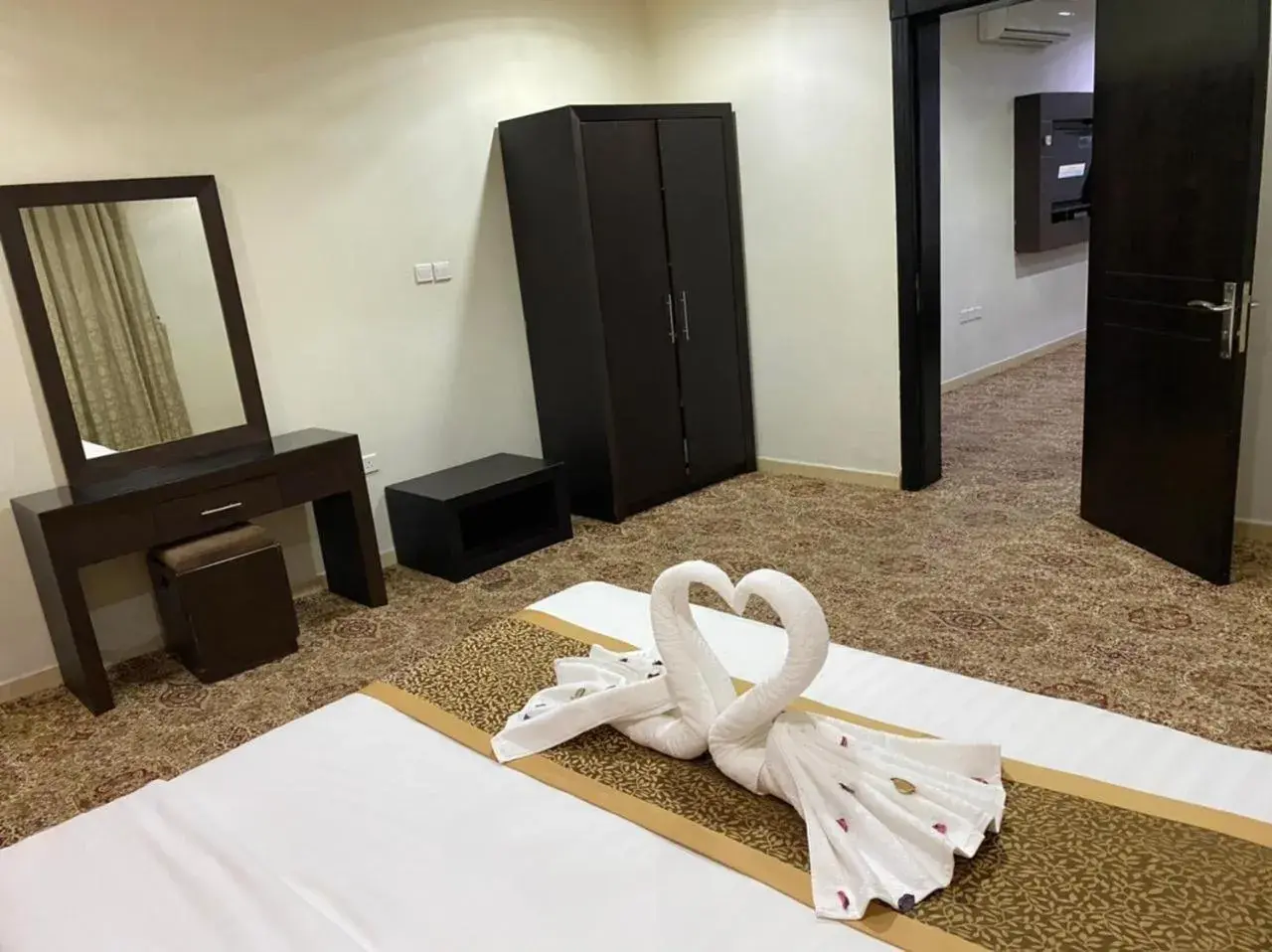 Superior King Room in Rest Night Serviced Apartments - Al Nafal Superior King Room in Rest Night Serviced Apartments - Al Nafal
