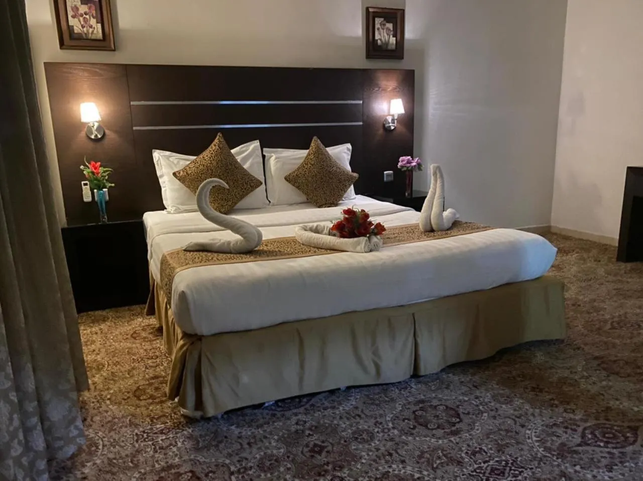 Bed in Rest Night Serviced Apartments - Al Nafal