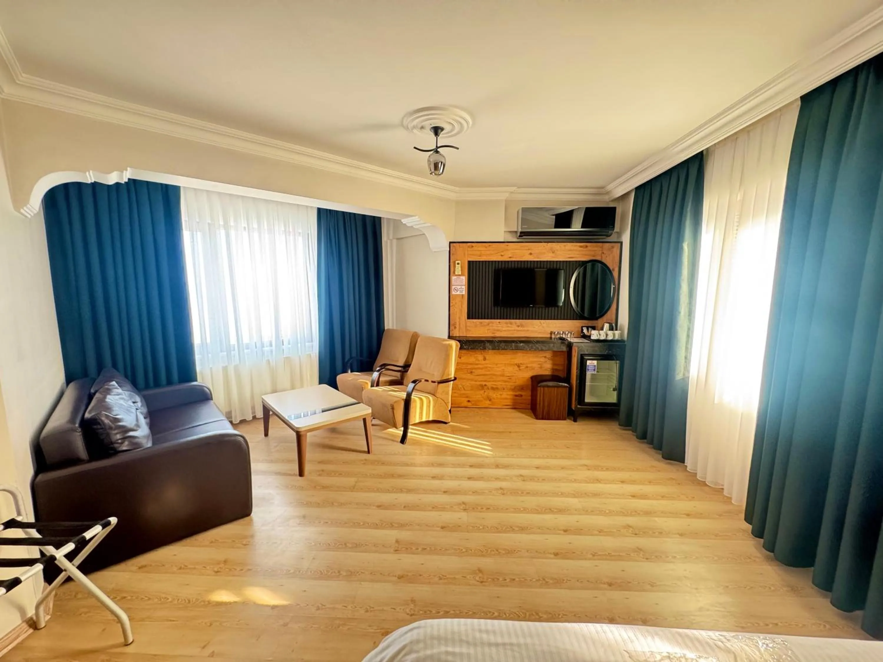 Photo of the whole room in Amasra Ceylin Otel