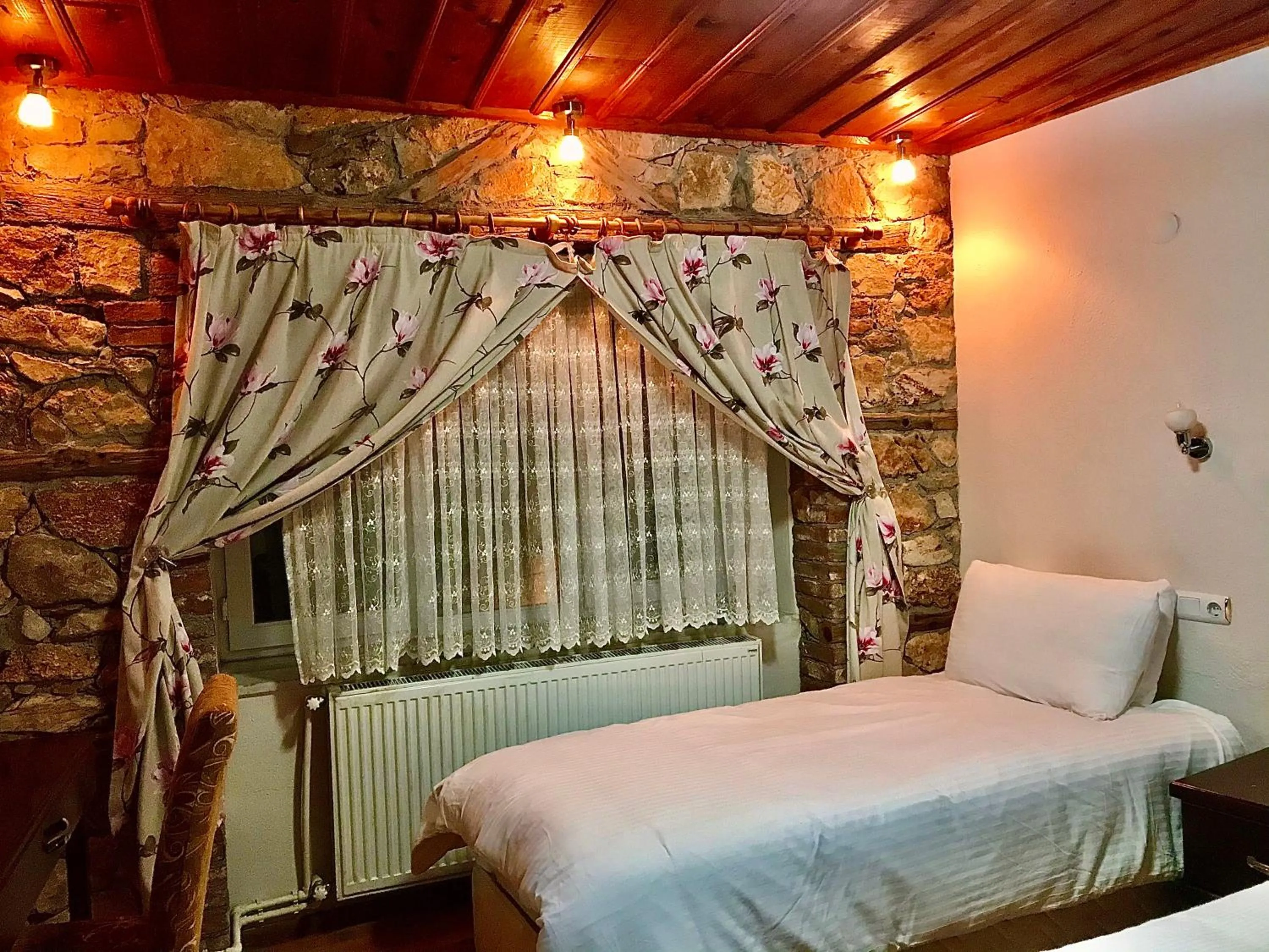 Bed in Fulya Pension