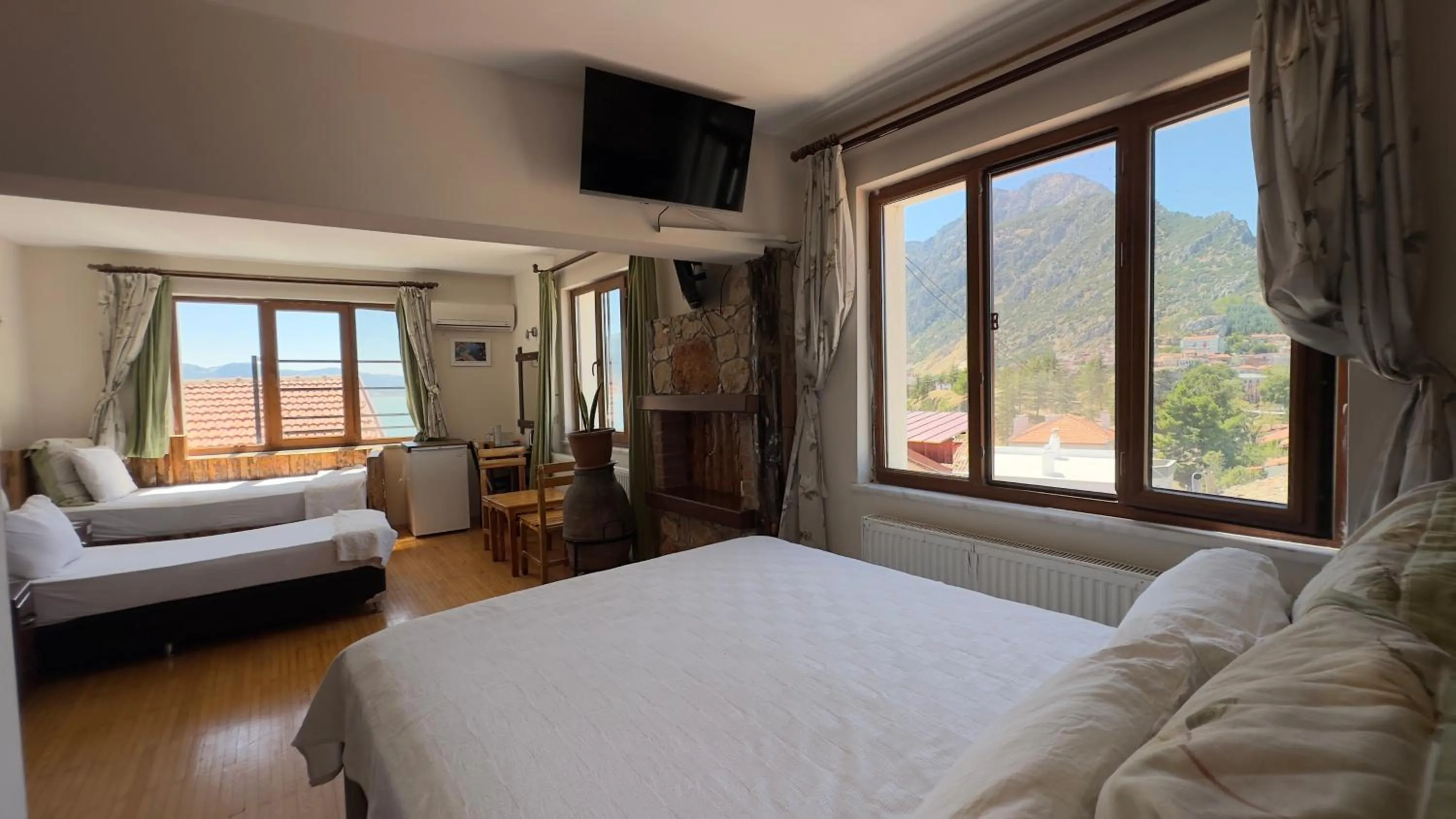 Bed in Fulya Pension