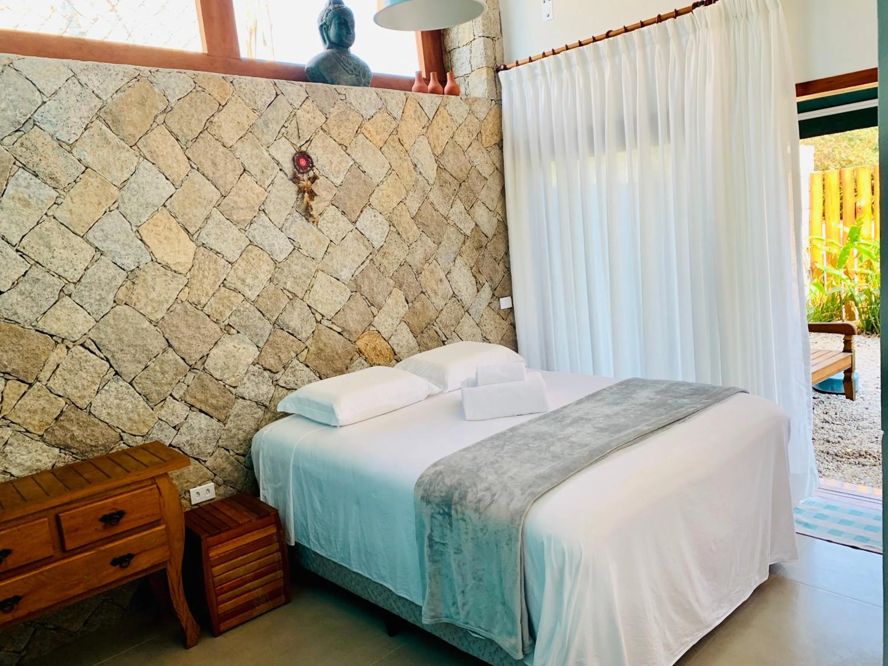 Photo of the whole room, Bed in Smart Hotel Reserva Ilhabela