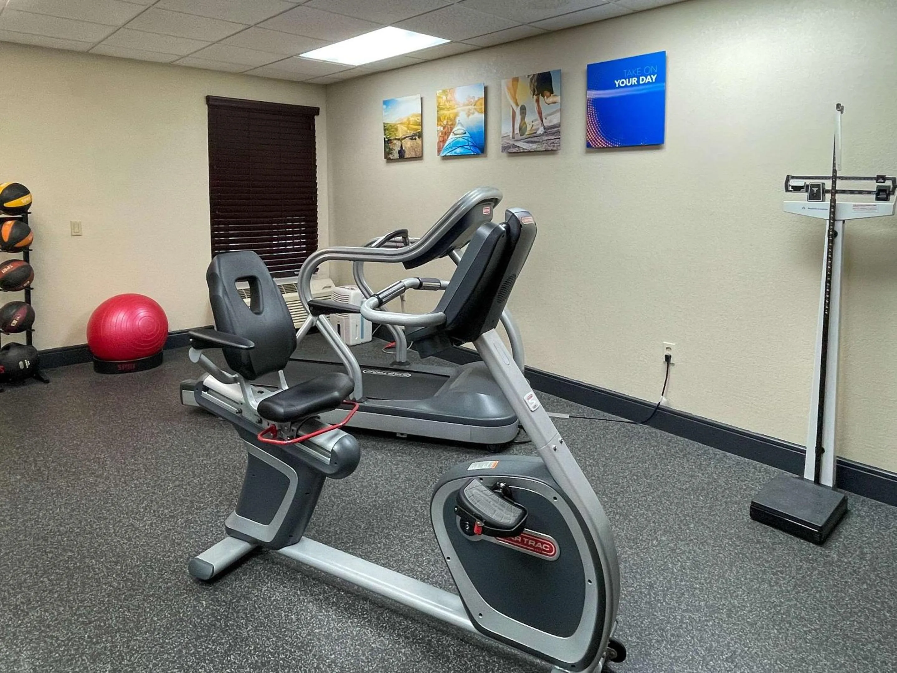 Fitness centre/facilities in Comfort Inn Darien - North Brunswick