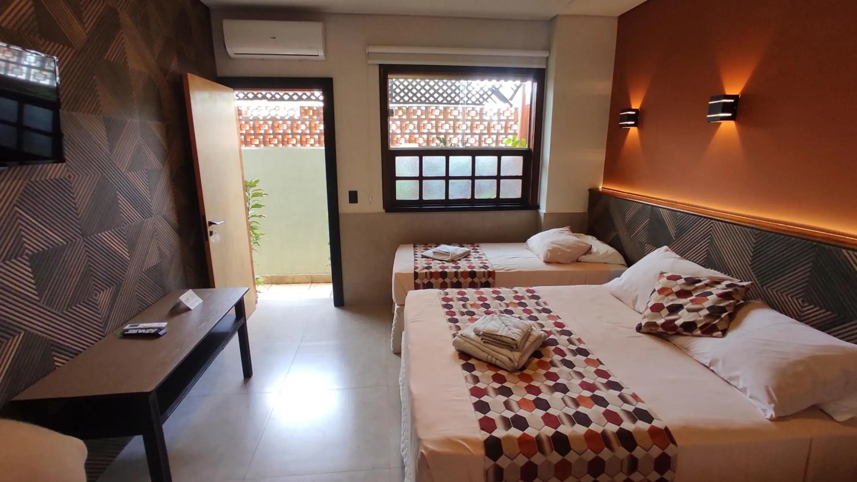 Standard Triple Room in Pousada Novo Prado Standard Triple Room in Pousada Novo Prado
