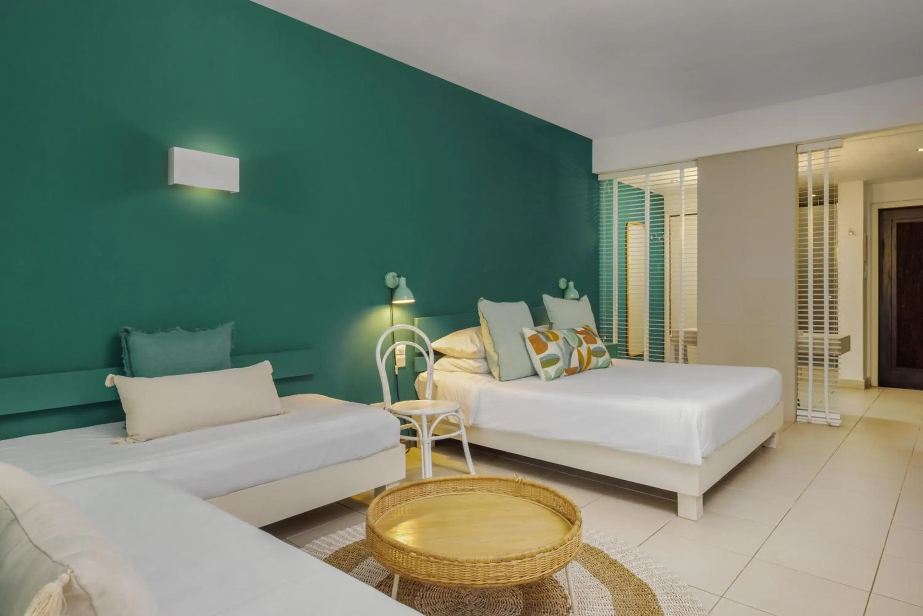 Bedroom, Bed in Coin de Mire Attitude Bedroom, Bed in Coin de Mire Attitude