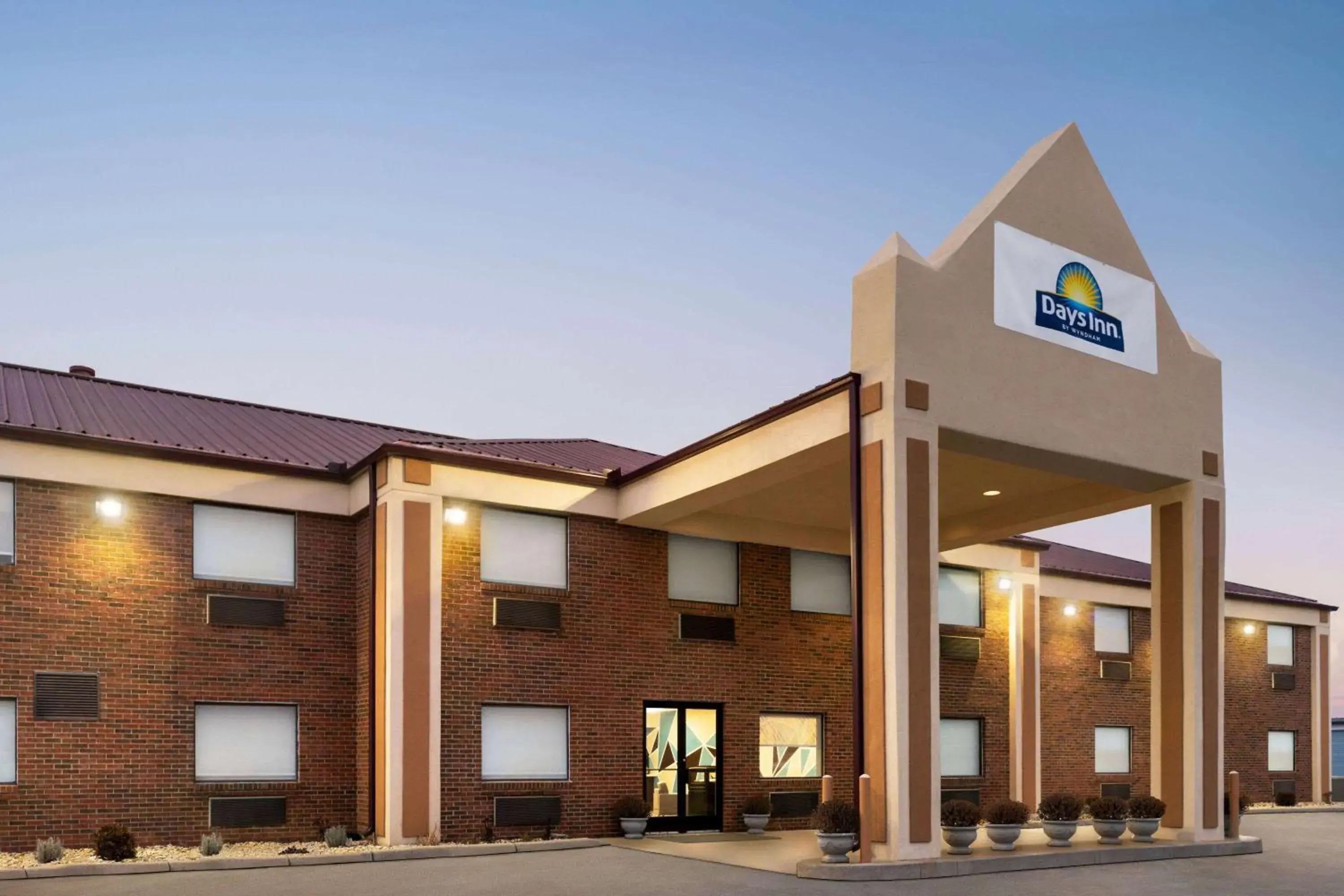 Property building in Days Inn by Wyndham Washington Court House Property building in Days Inn by Wyndham Washington Court House