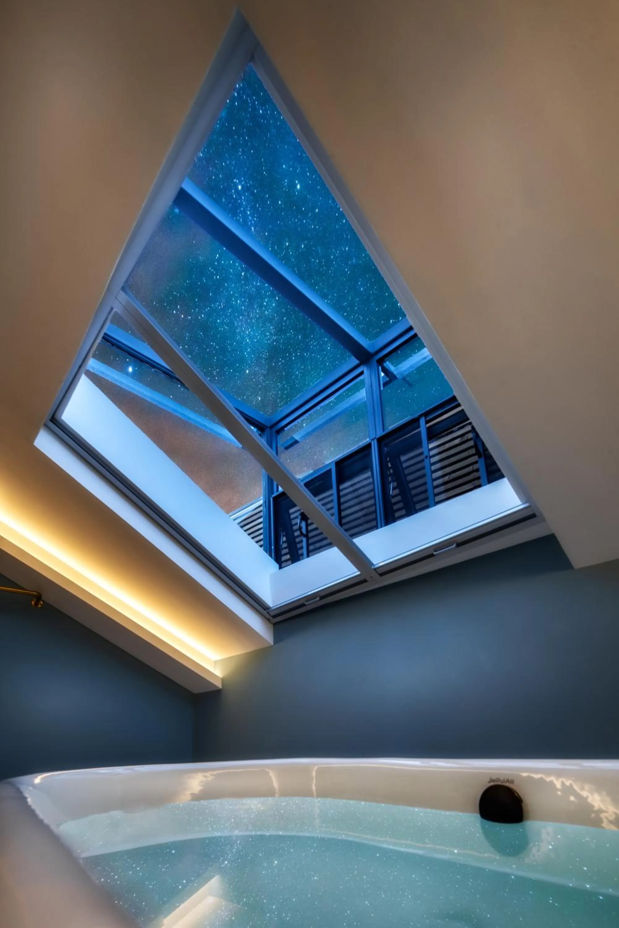 Moon and Chalice Boutique Hotel