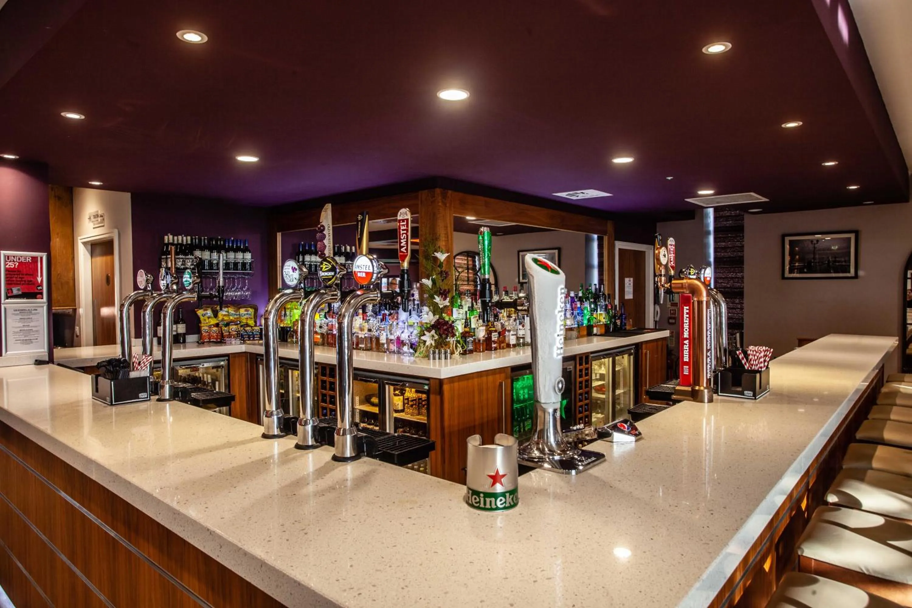 Restaurant/places to eat in Blackpool Football Club Stadium Hotel, a member of Radisson Individuals