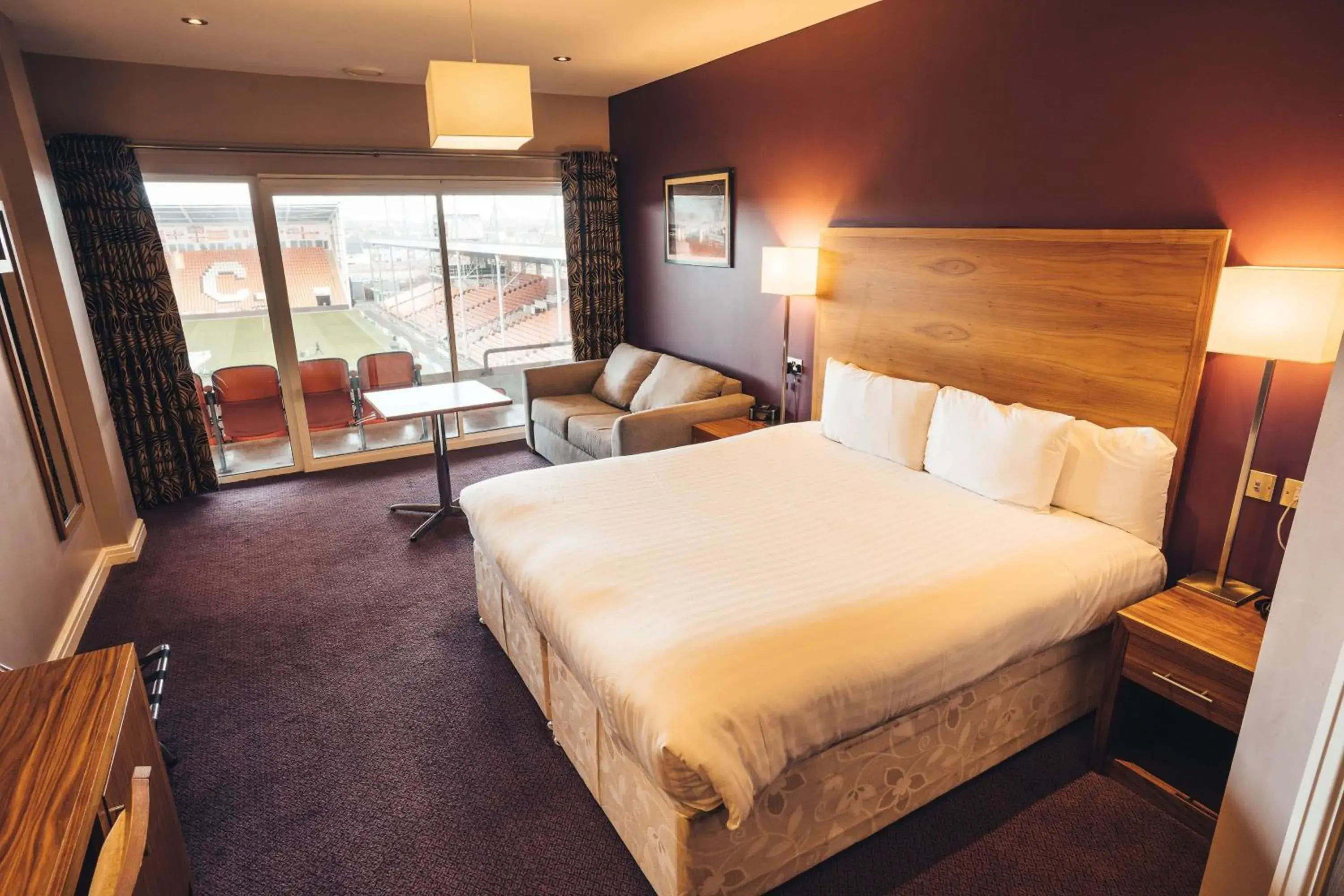 Bedroom, Bed in Blackpool Football Club Stadium Hotel, a member of Radisson Individuals Bedroom, Bed in Blackpool Football Club Stadium Hotel, a member of Radisson Individuals