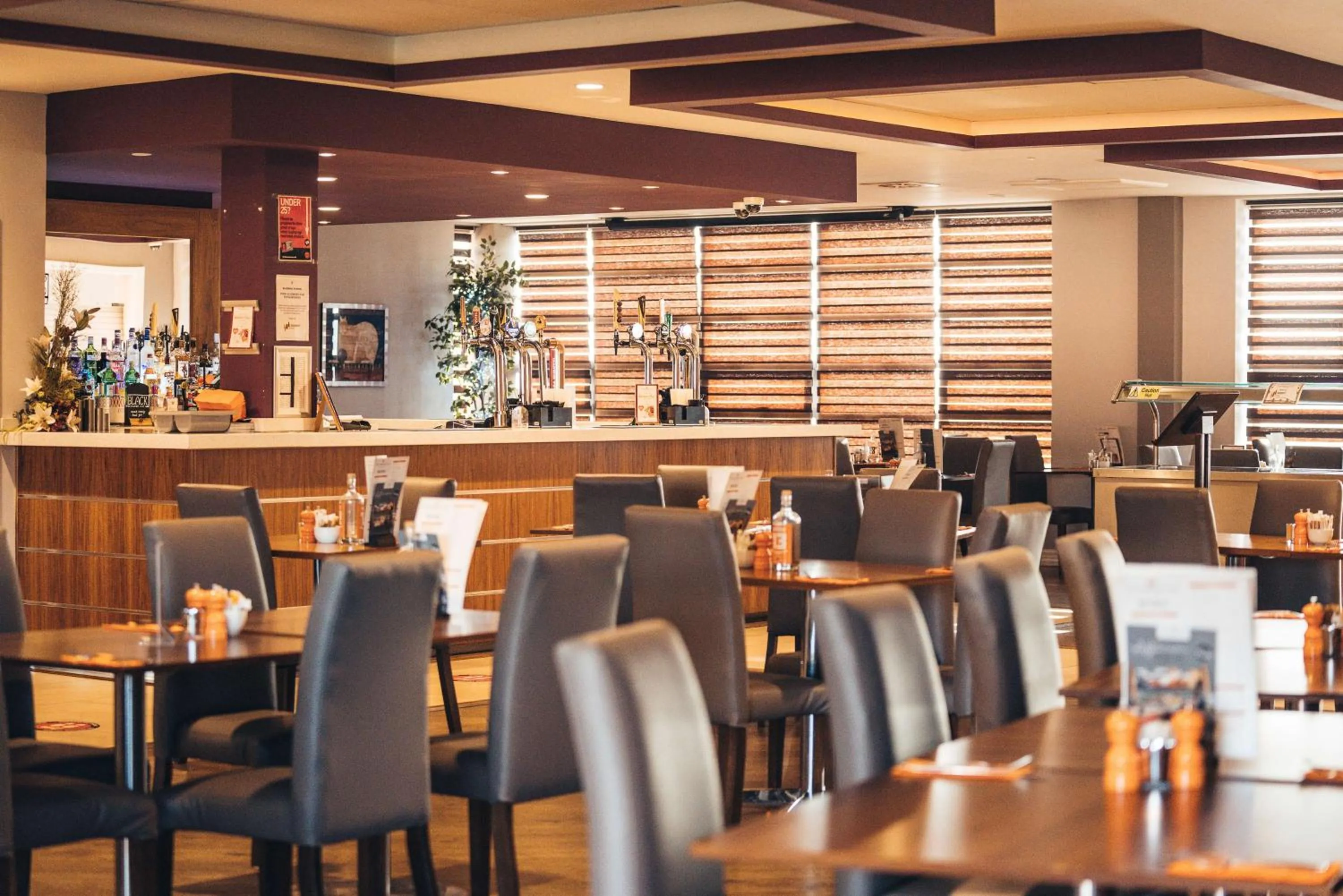 Restaurant/places to eat in Blackpool Football Club Stadium Hotel, a member of Radisson Individuals