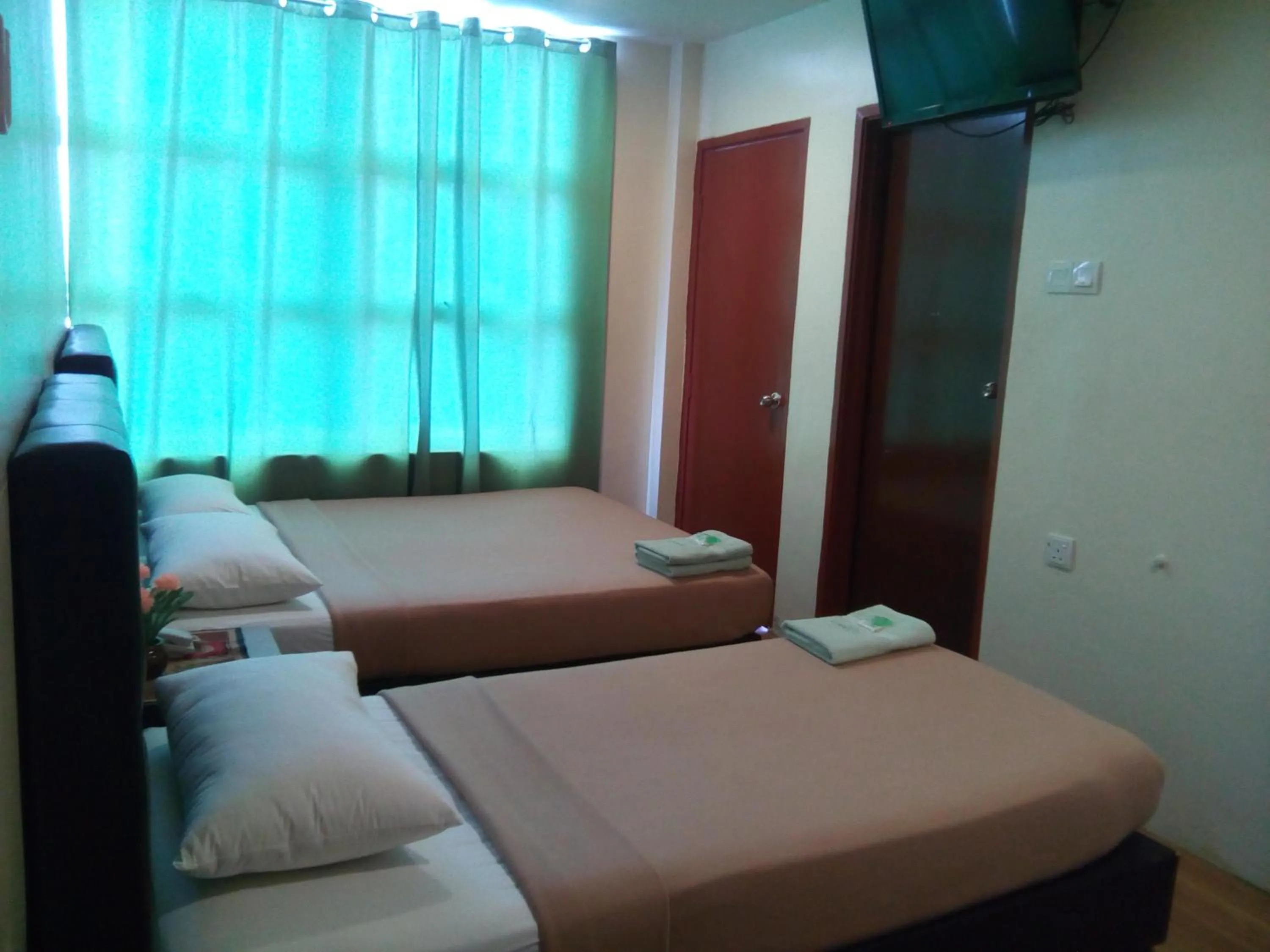 Bed in BINKHALED HOTEL