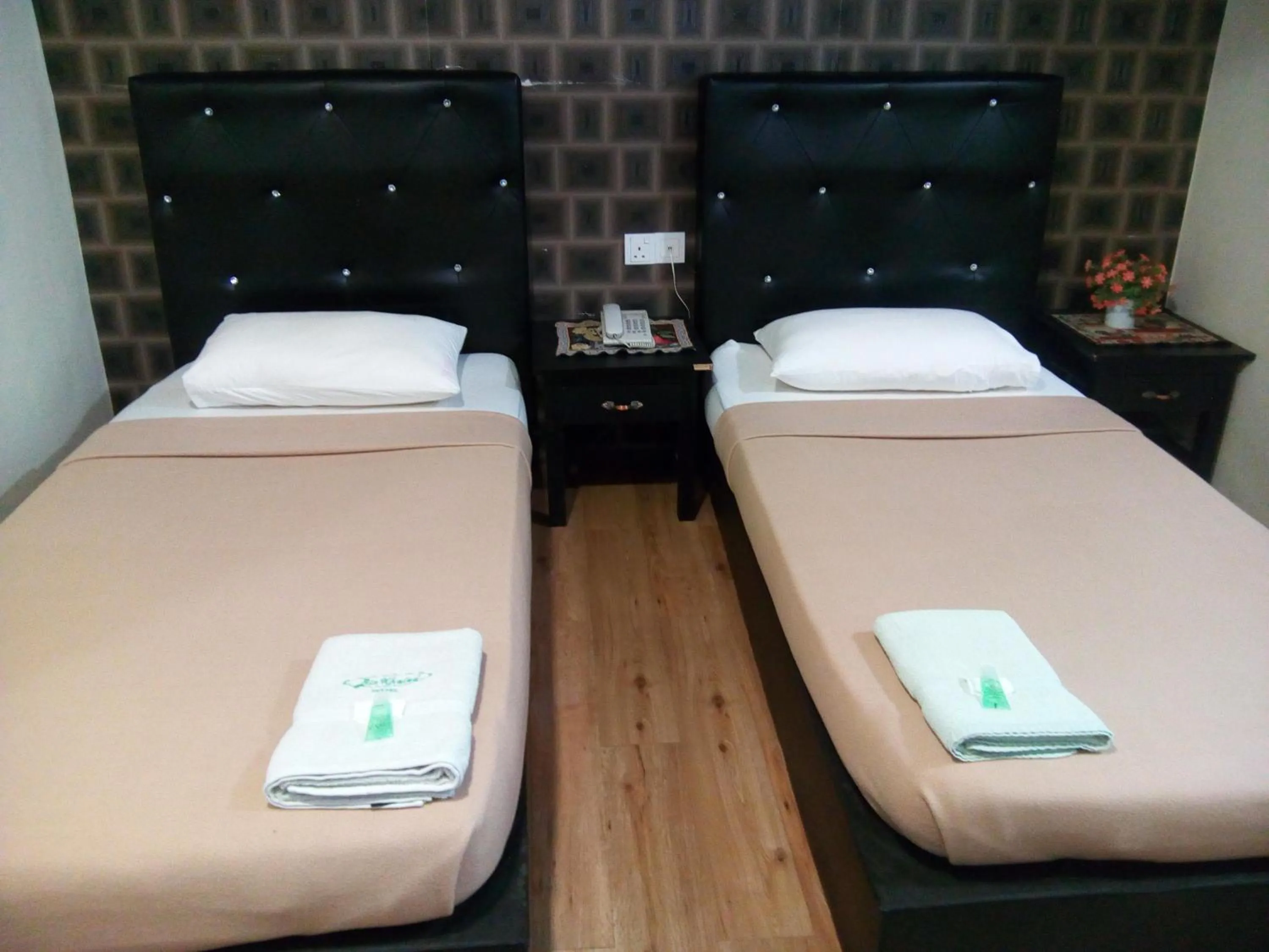 Bed in BINKHALED HOTEL