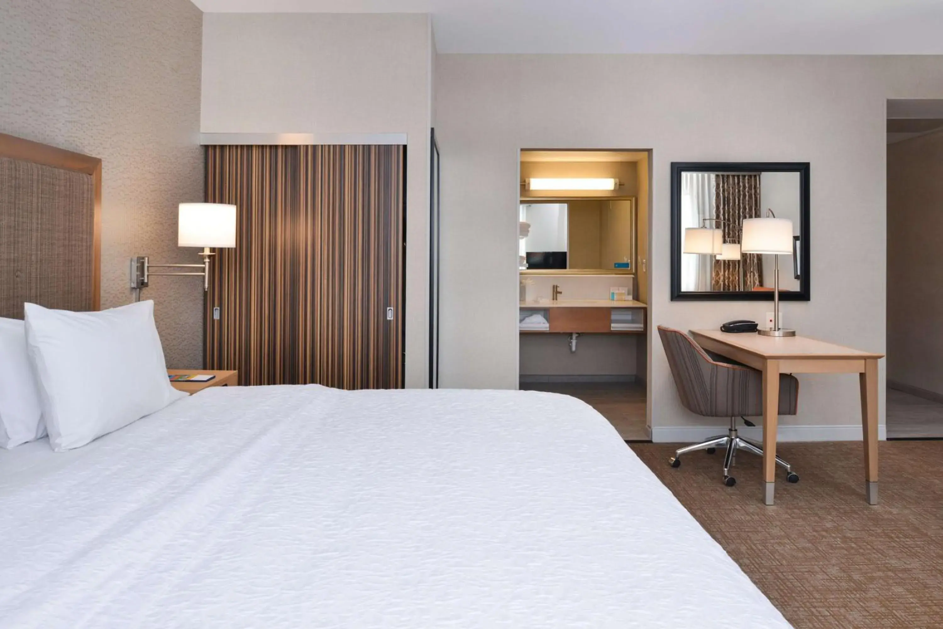 King Studio Suite - Non-Smoking in Hampton Inn & Suites Denver-Speer Boulevard King Studio Suite - Non-Smoking in Hampton Inn & Suites Denver-Speer Boulevard