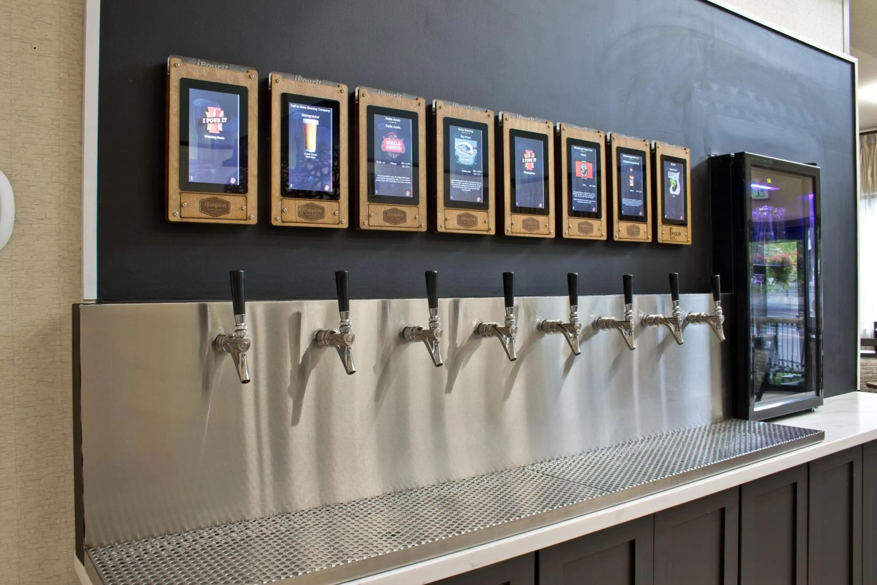 Lobby or reception in Hampton Inn & Suites Denver-Speer Boulevard