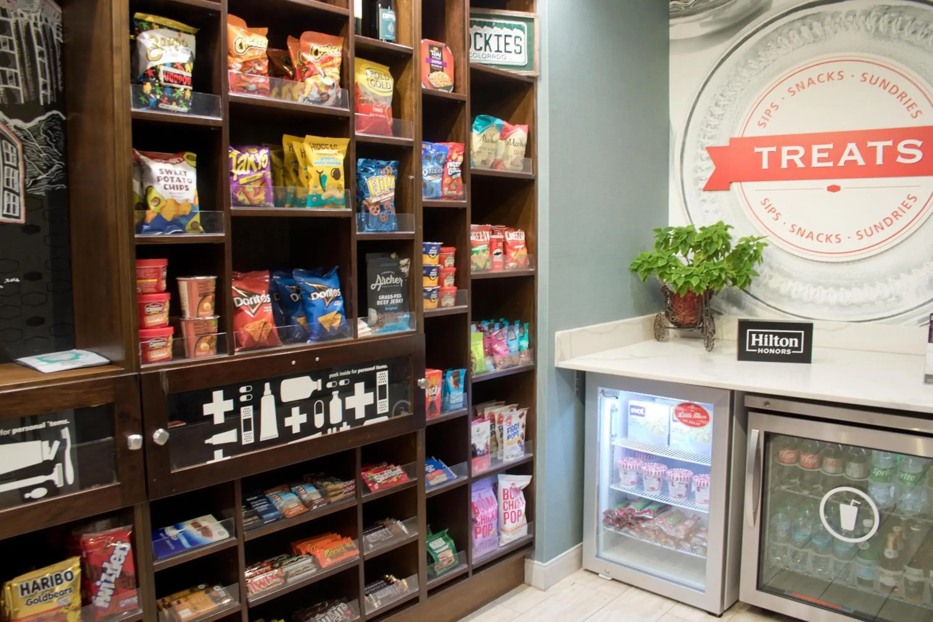 Restaurant/places to eat in Hampton Inn & Suites Denver-Speer Boulevard Restaurant/places to eat in Hampton Inn & Suites Denver-Speer Boulevard